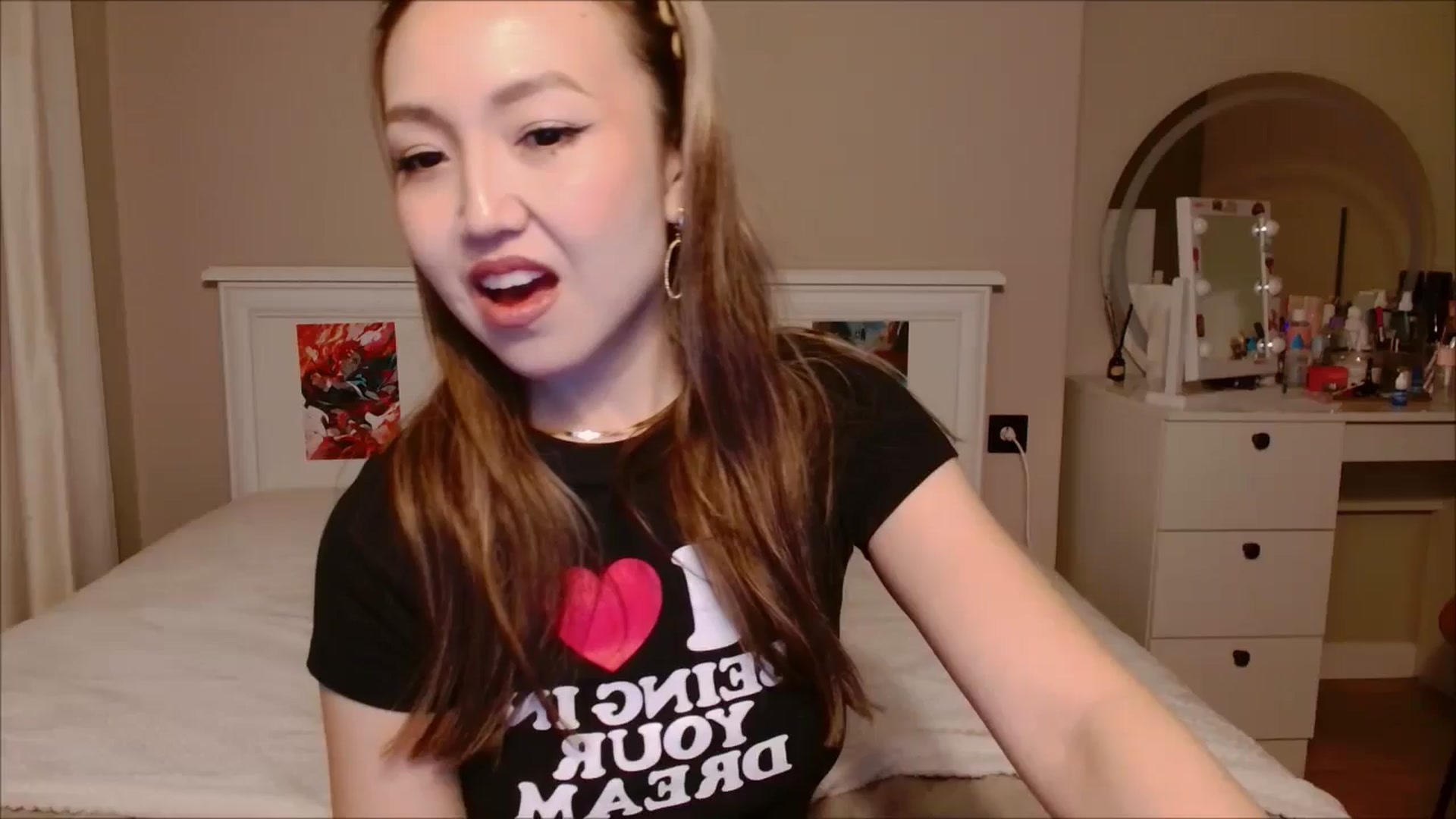 Gallery image thumbnail from JennyVibe's myfreecams stream on, 09/22/2025, 04:29 image 10 of 20
