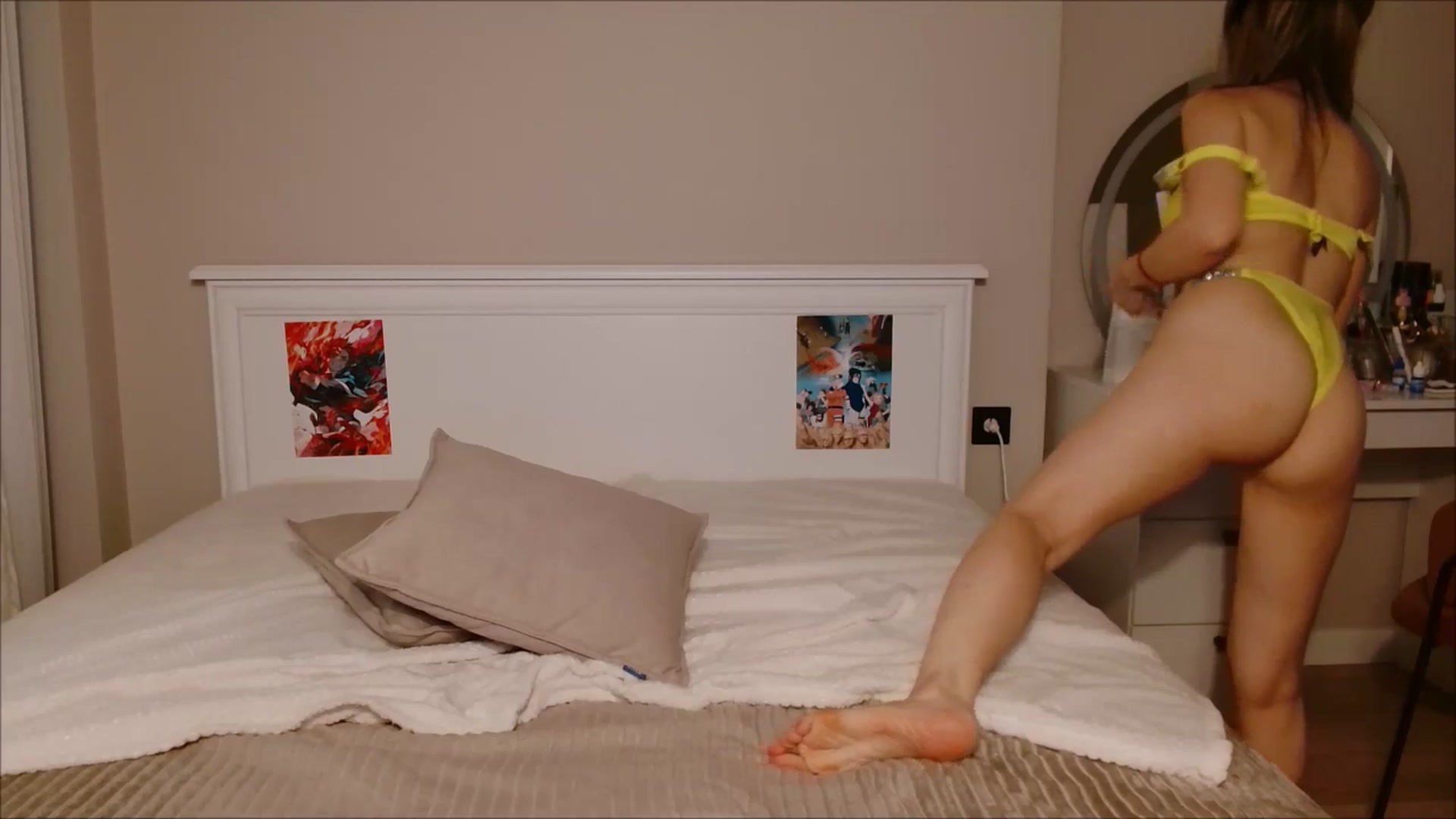 Gallery image thumbnail from JennyVibe's myfreecams stream on, 09/27/2025, 08:31 image 17 of 20