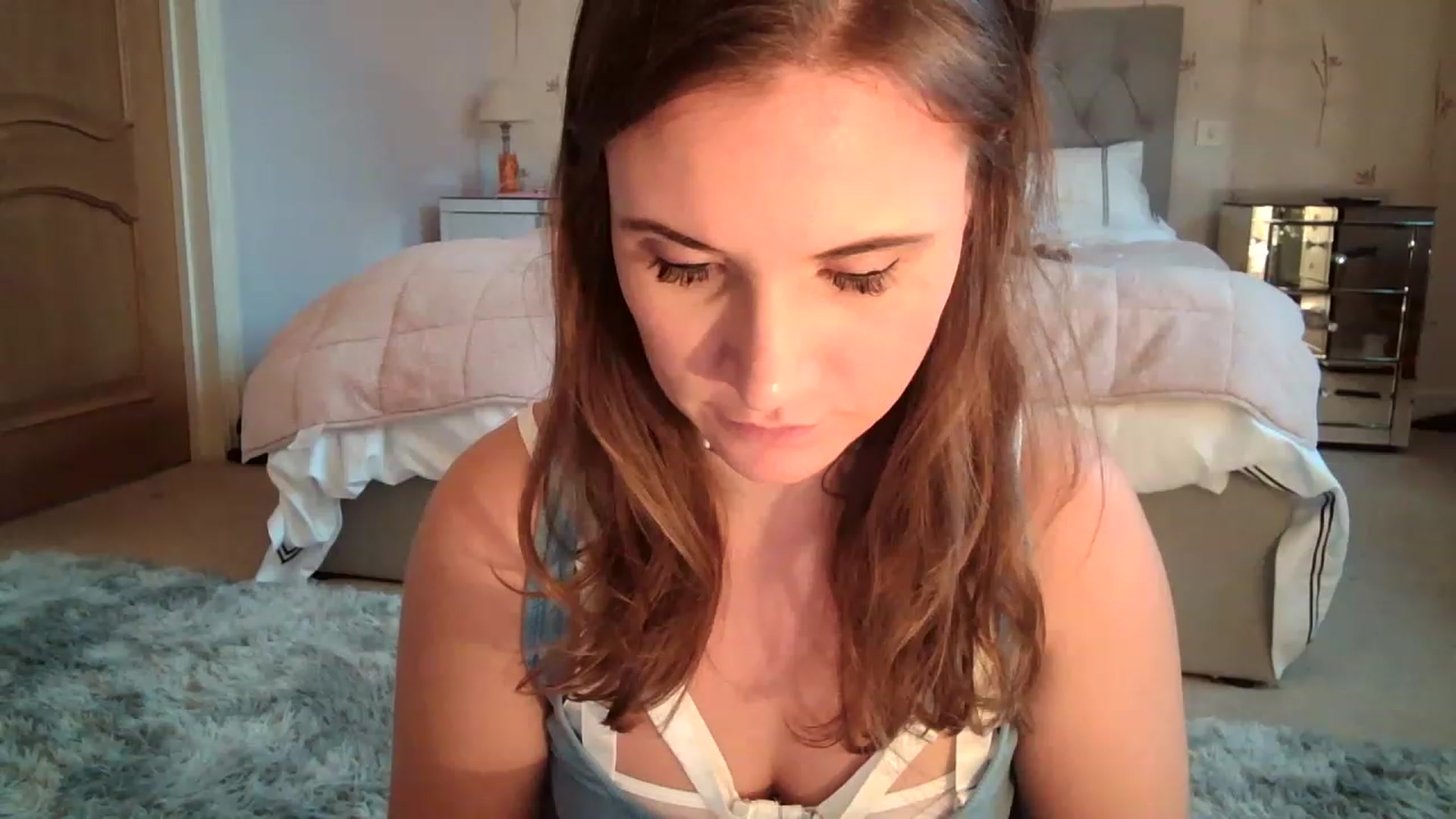 Gallery image thumbnail from JennyWillson's myfreecams stream on, 11/21/2022, 14:20 image 12 of 20