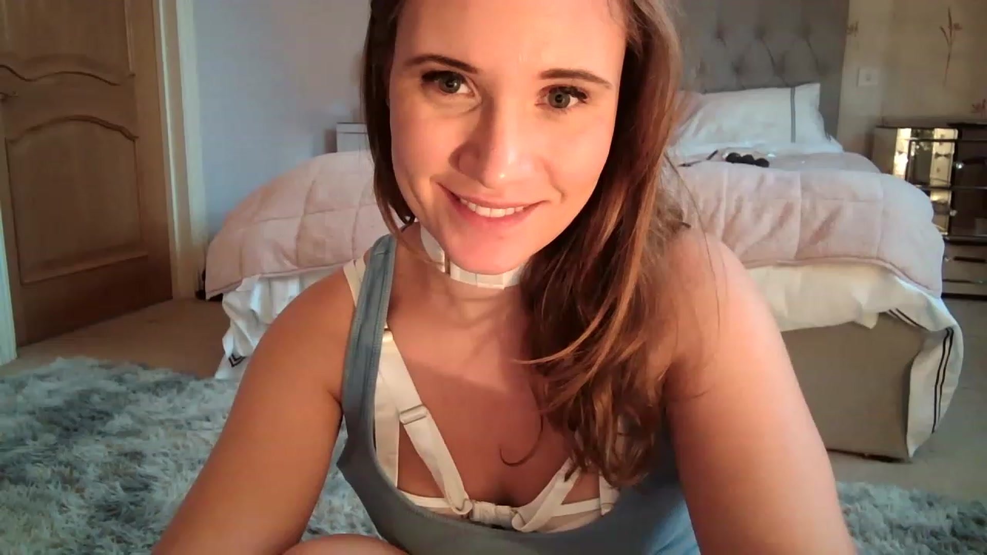 Gallery image thumbnail from JennyWillson's myfreecams stream on, 11/21/2022, 14:20 image 1 of 20