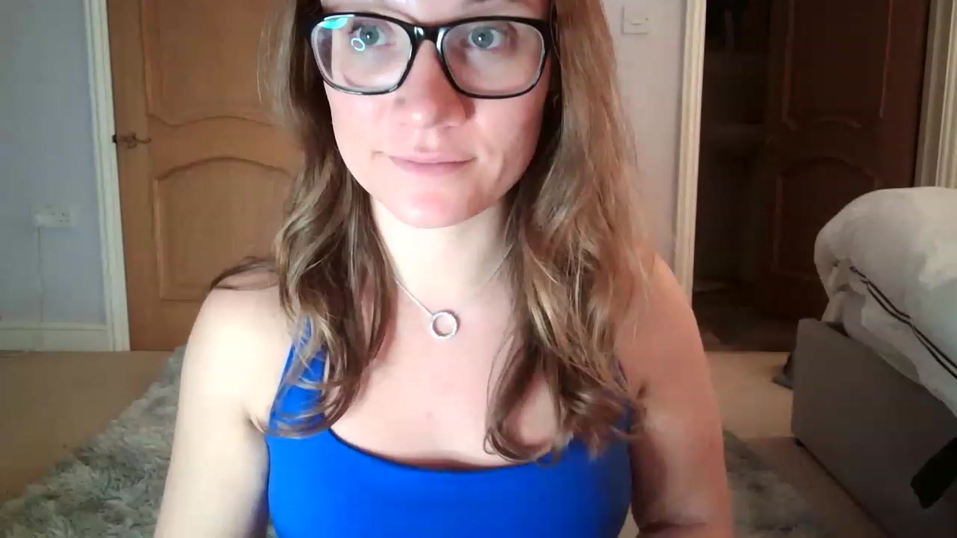 Gallery image thumbnail from JennyWillson's myfreecams stream on, 11/26/2022, 20:20 image 9 of 20
