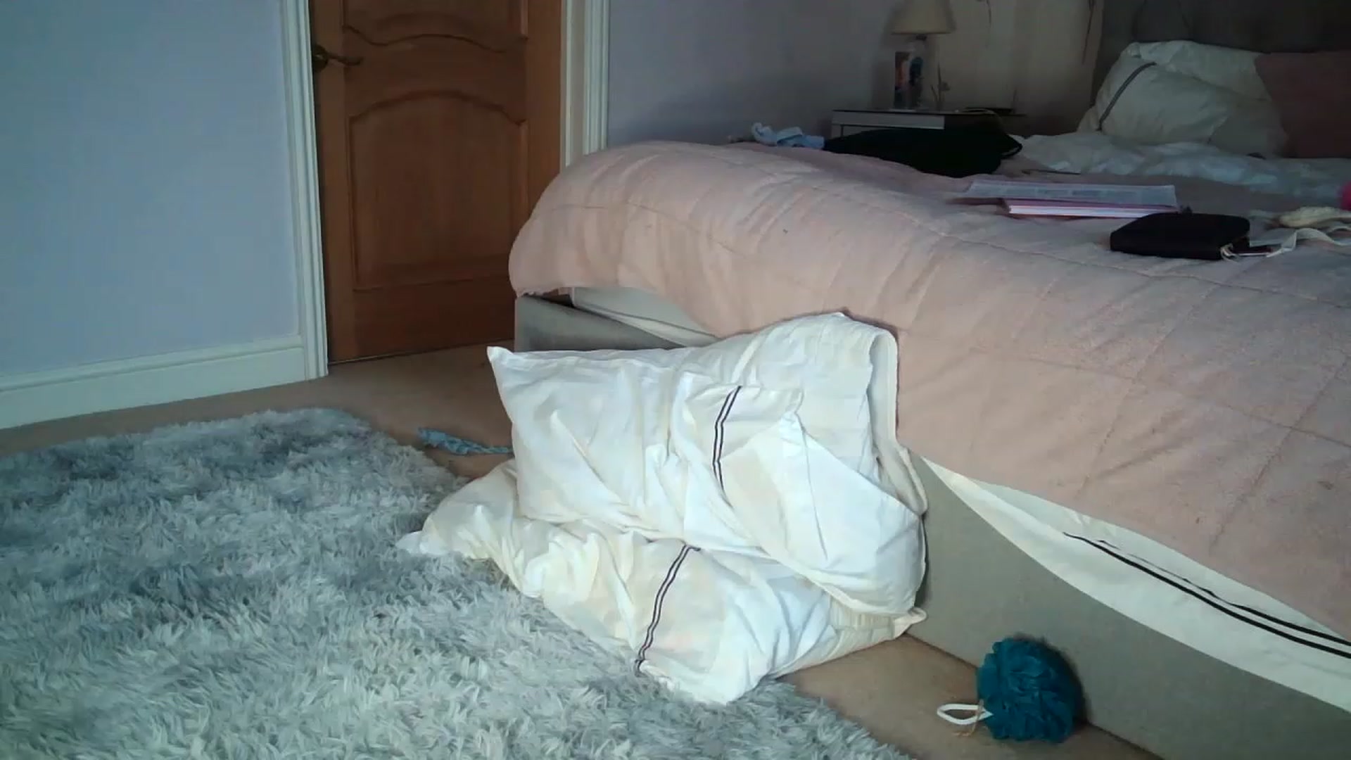 Gallery image thumbnail from JennyWillson's myfreecams stream on, 12/02/2022, 14:38 image 7 of 20