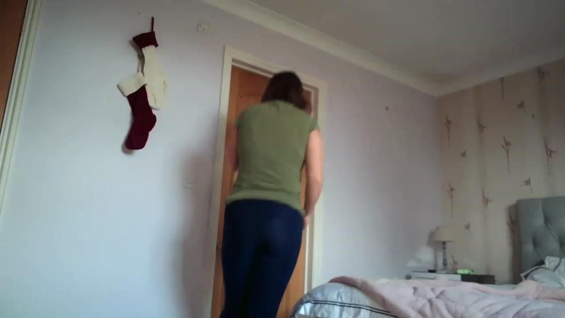 Gallery image thumbnail from JennyWillson's myfreecams stream on, 12/05/2022, 13:18 image 19 of 20