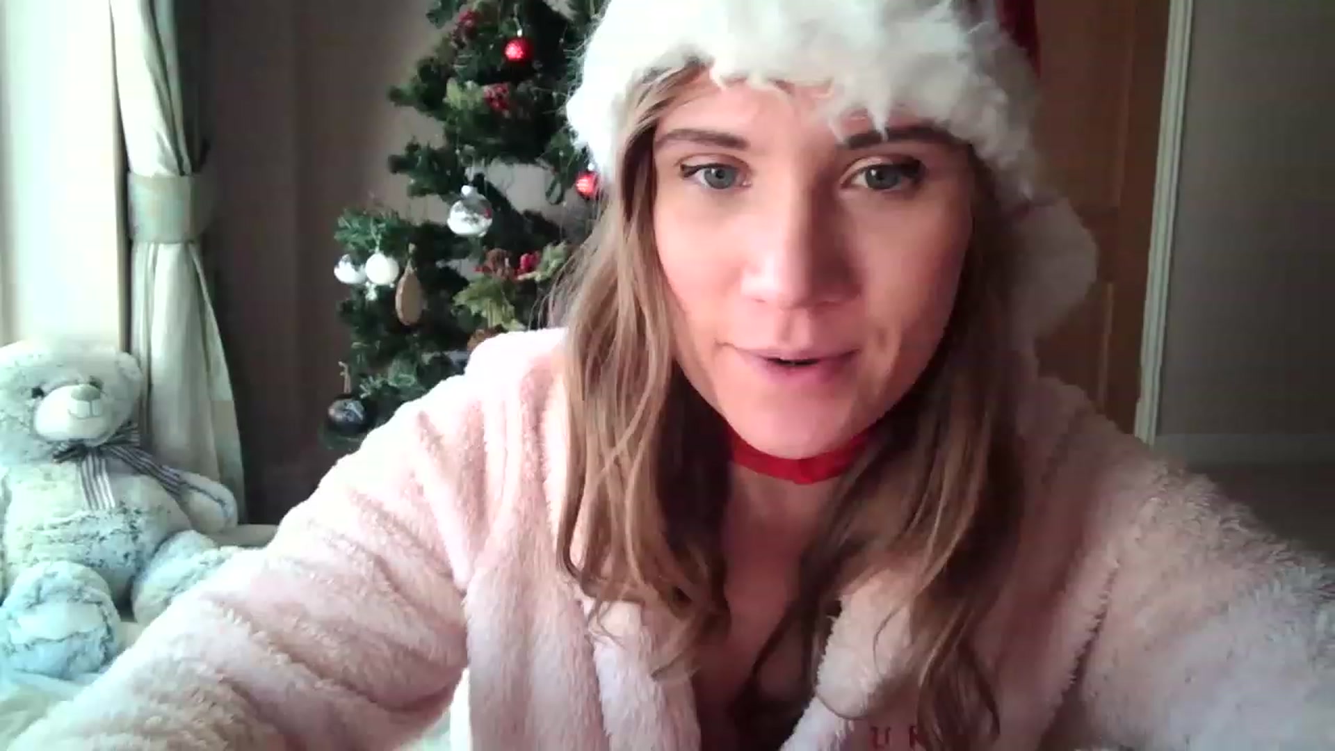 Gallery image thumbnail from JennyWillson's myfreecams stream on, 12/08/2022, 12:25 image 2 of 20