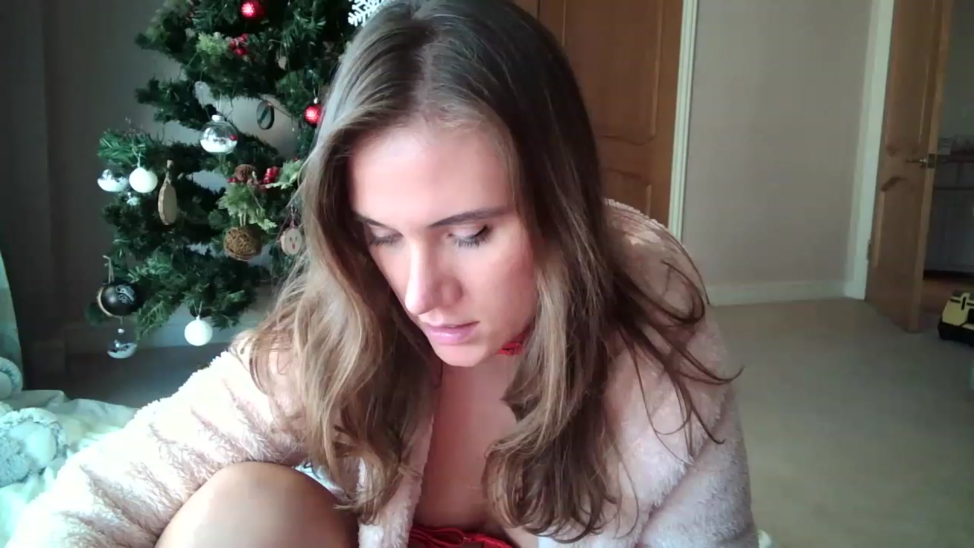Gallery image thumbnail from JennyWillson's myfreecams stream on, 12/08/2022, 12:46 image 9 of 20