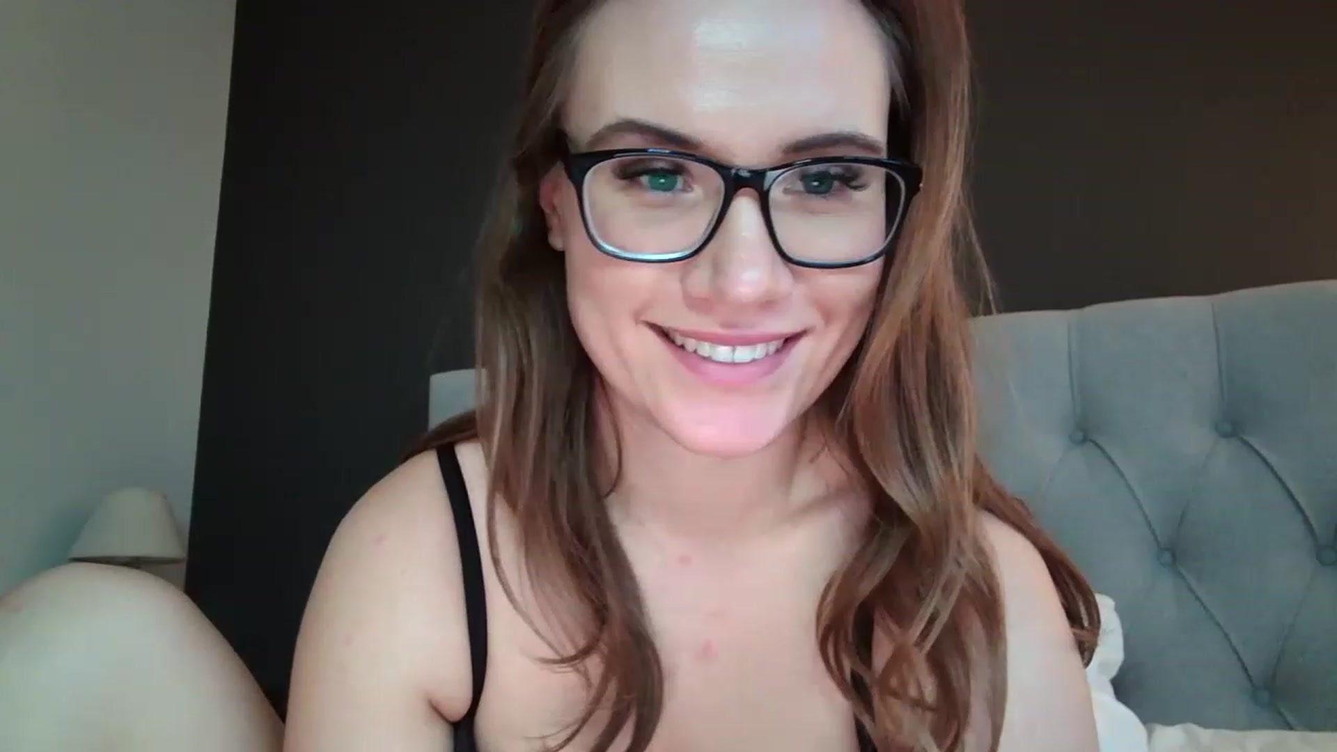 Gallery image thumbnail from JennyWillson's myfreecams stream on, 12/28/2022, 15:24 image 17 of 20