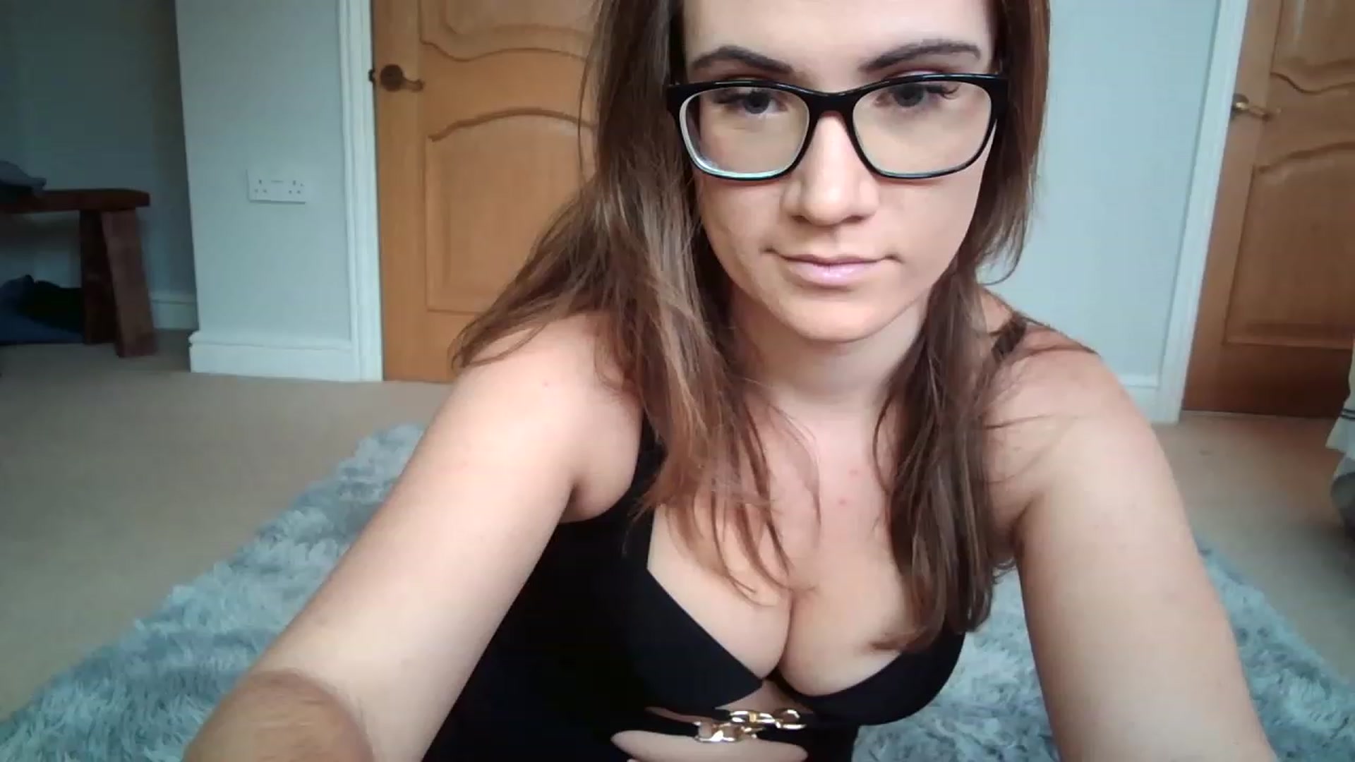 Gallery image thumbnail from JennyWillson's myfreecams stream on, 12/30/2022, 13:17 image 11 of 20