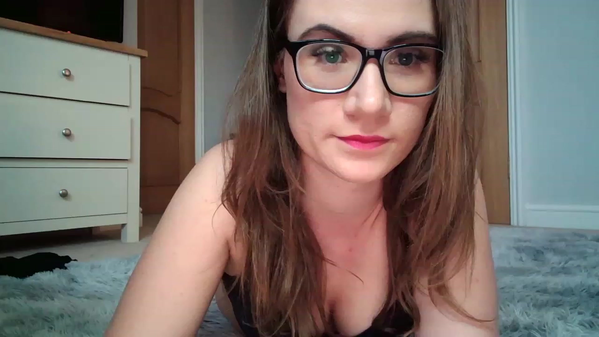 Gallery image thumbnail from JennyWillson's myfreecams stream on, 12/30/2022, 14:05 image 1 of 20