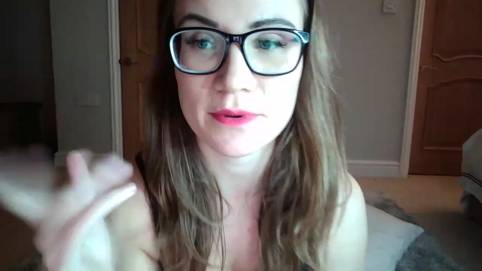 Gallery image thumbnail from JennyWillson's myfreecams stream on, 12/30/2022, 17:18 image 2 of 20