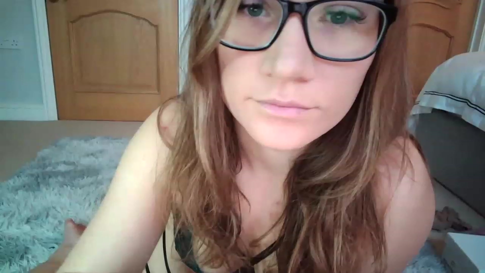Gallery image thumbnail from JennyWillson's myfreecams stream on, 12/31/2022, 09:35 image 7 of 20