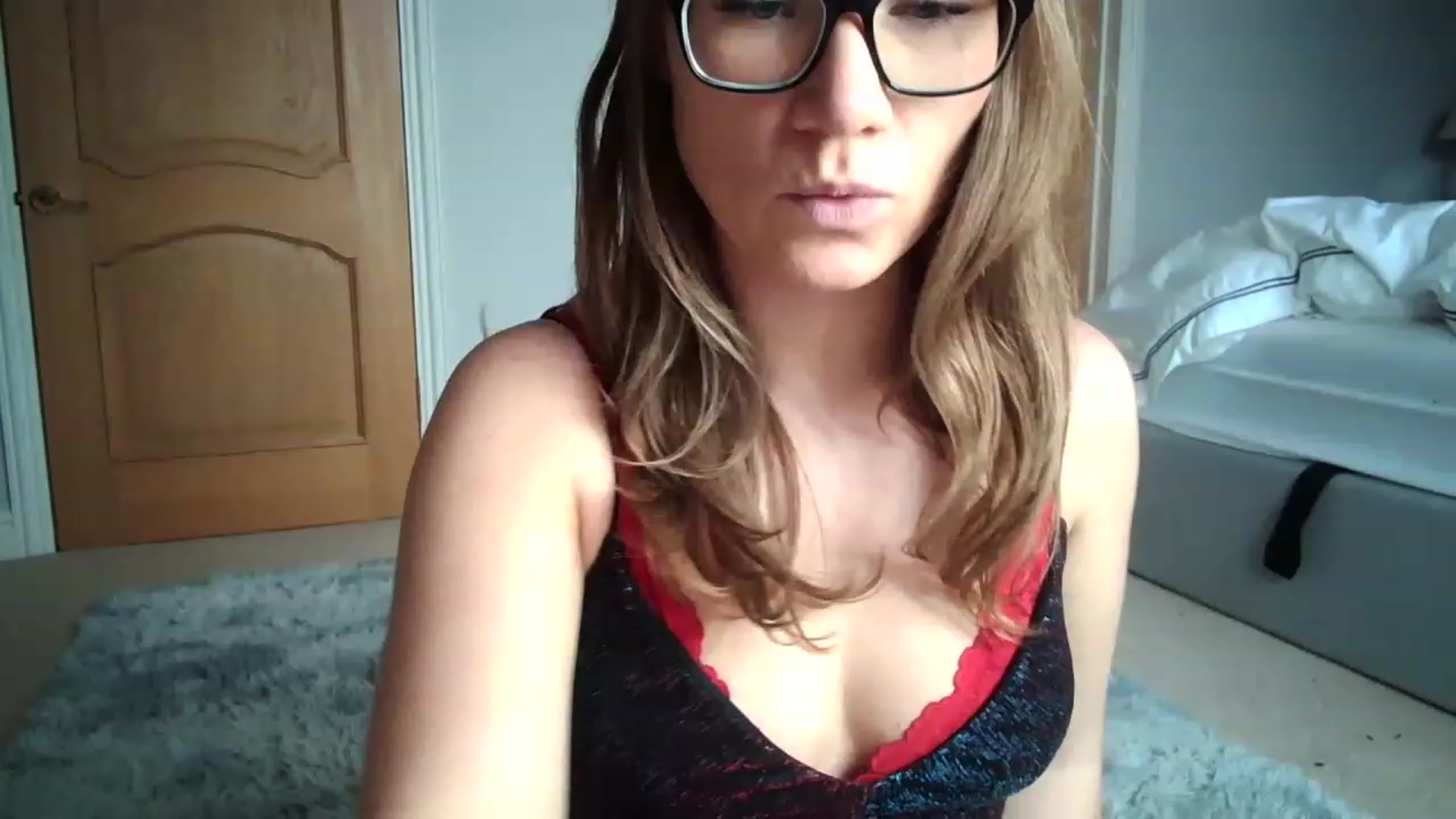 Gallery image thumbnail from JennyWillson's myfreecams stream on, 01/05/2023, 10:39 image 20 of 20