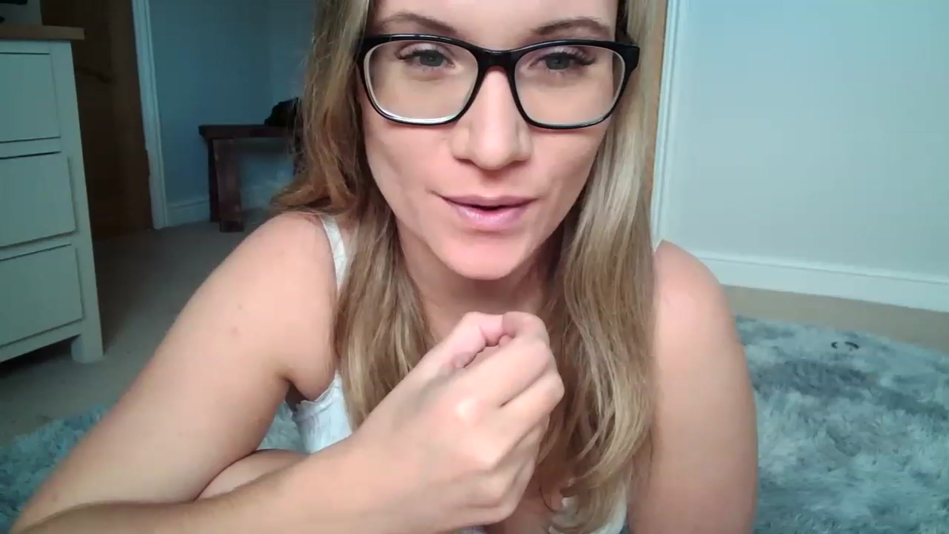 Gallery image thumbnail from JennyWillson's myfreecams stream on, 01/27/2023, 10:18 image 4 of 20