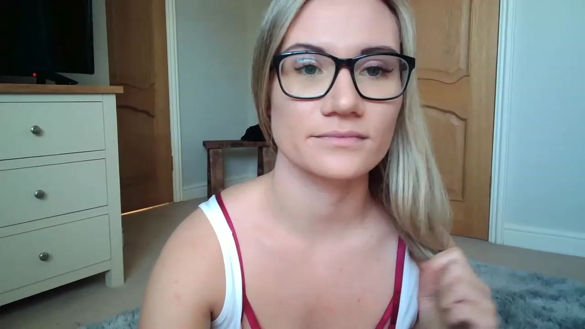 Gallery image thumbnail from JennyWillson's myfreecams stream on, 01/30/2023, 12:02 image 10 of 20