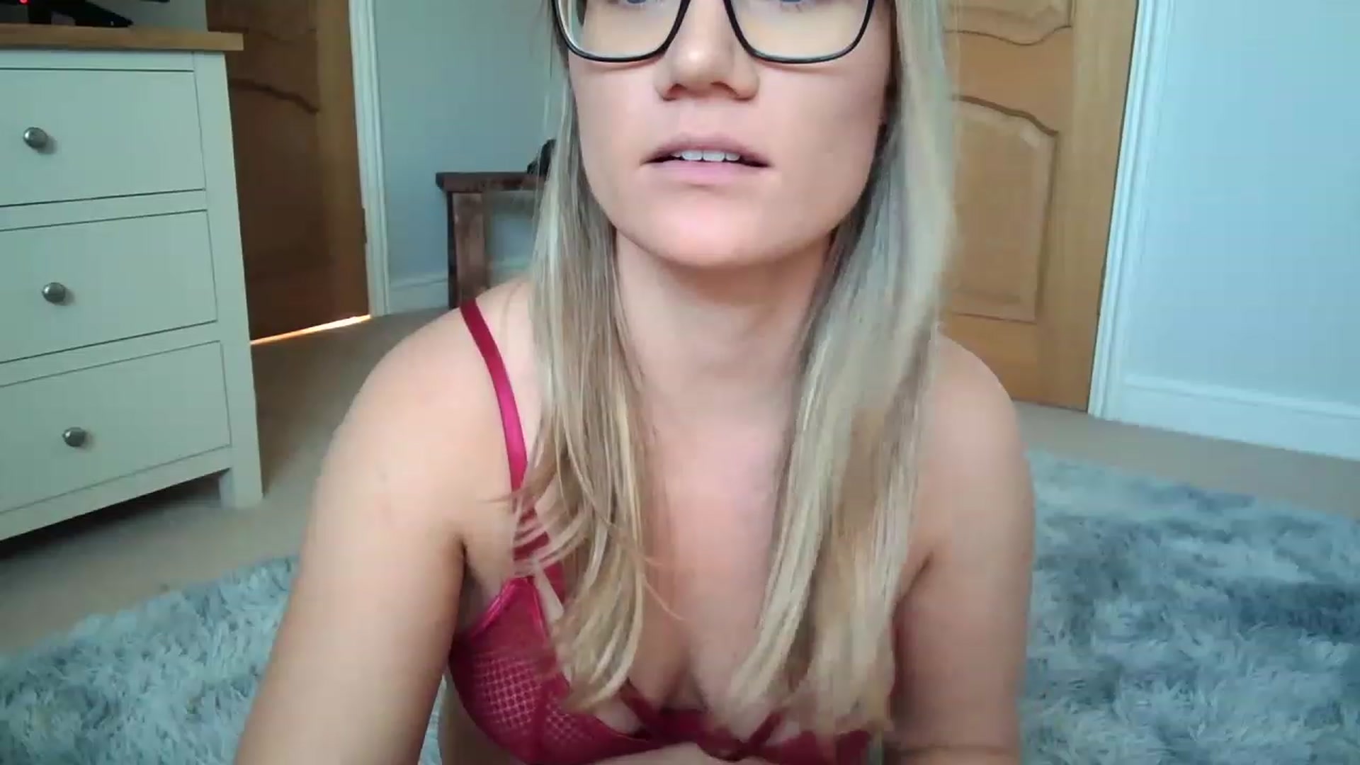 Gallery image thumbnail from JennyWillson's myfreecams stream on, 01/30/2023, 12:55 image 17 of 20