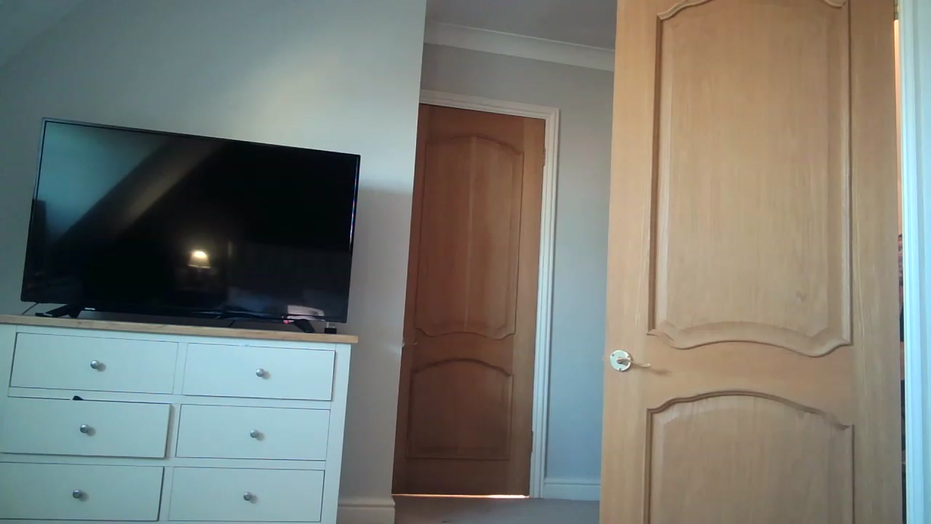 Gallery image thumbnail from JennyWillson's myfreecams stream on, 02/06/2023, 13:07 image 6 of 20