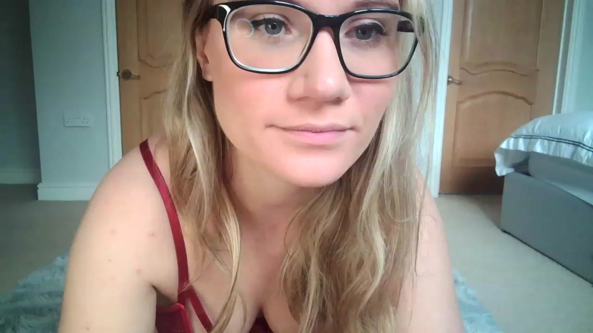 Gallery image thumbnail from JennyWillson's myfreecams stream on, 03/01/2023, 09:42 image 4 of 20