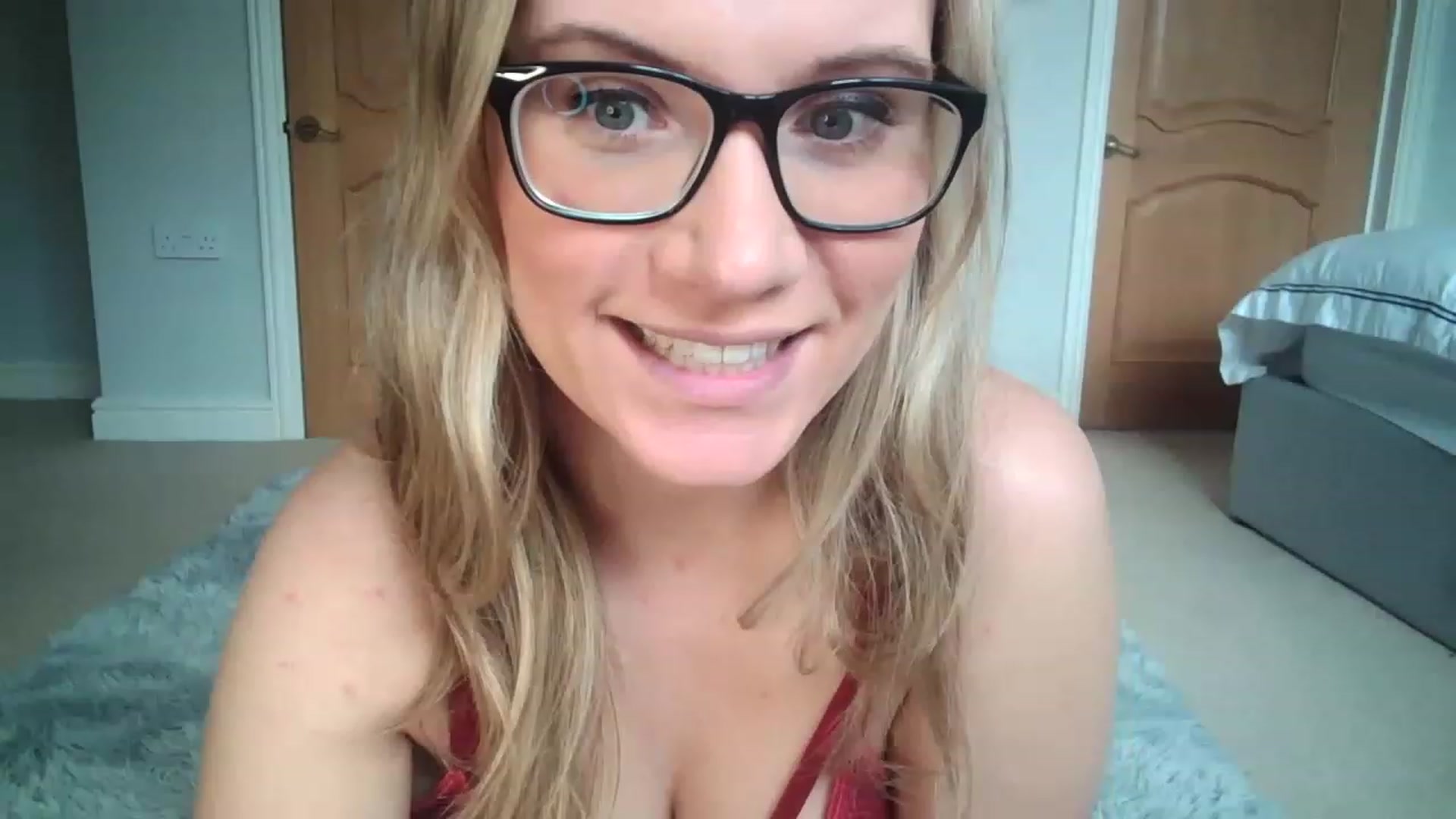 Gallery image thumbnail from JennyWillson's myfreecams stream on, 03/01/2023, 09:42 image 10 of 20