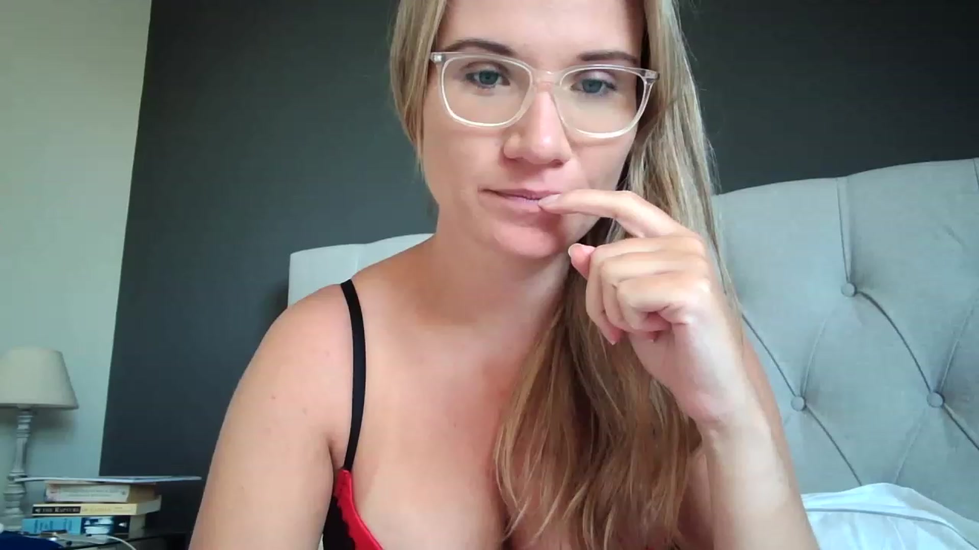 Gallery image thumbnail from JennyWillson's myfreecams stream on, 04/19/2023, 13:53 image 1 of 20
