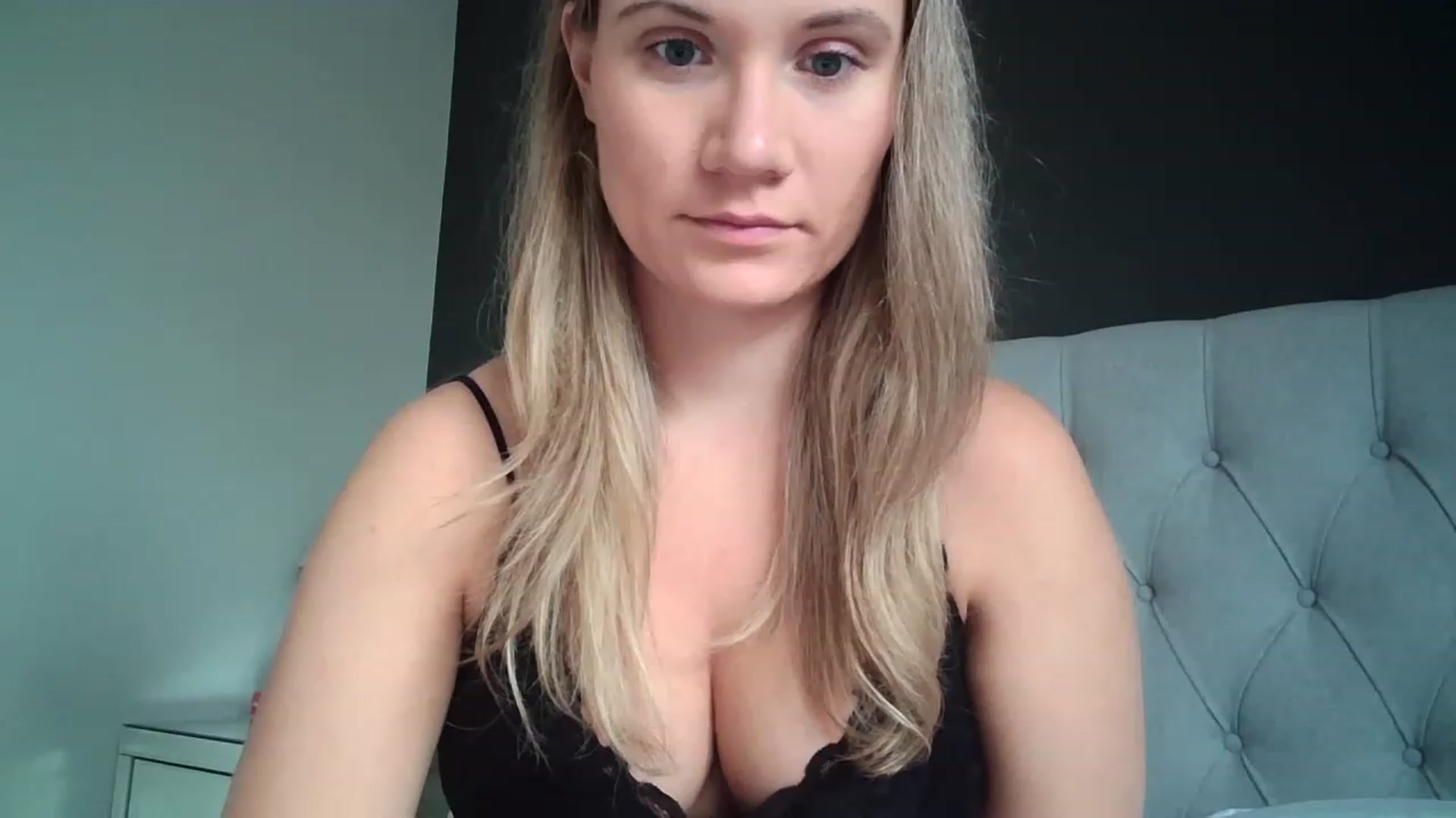 Gallery image thumbnail from JennyWillson's myfreecams stream on, 04/28/2023, 08:59 image 2 of 20