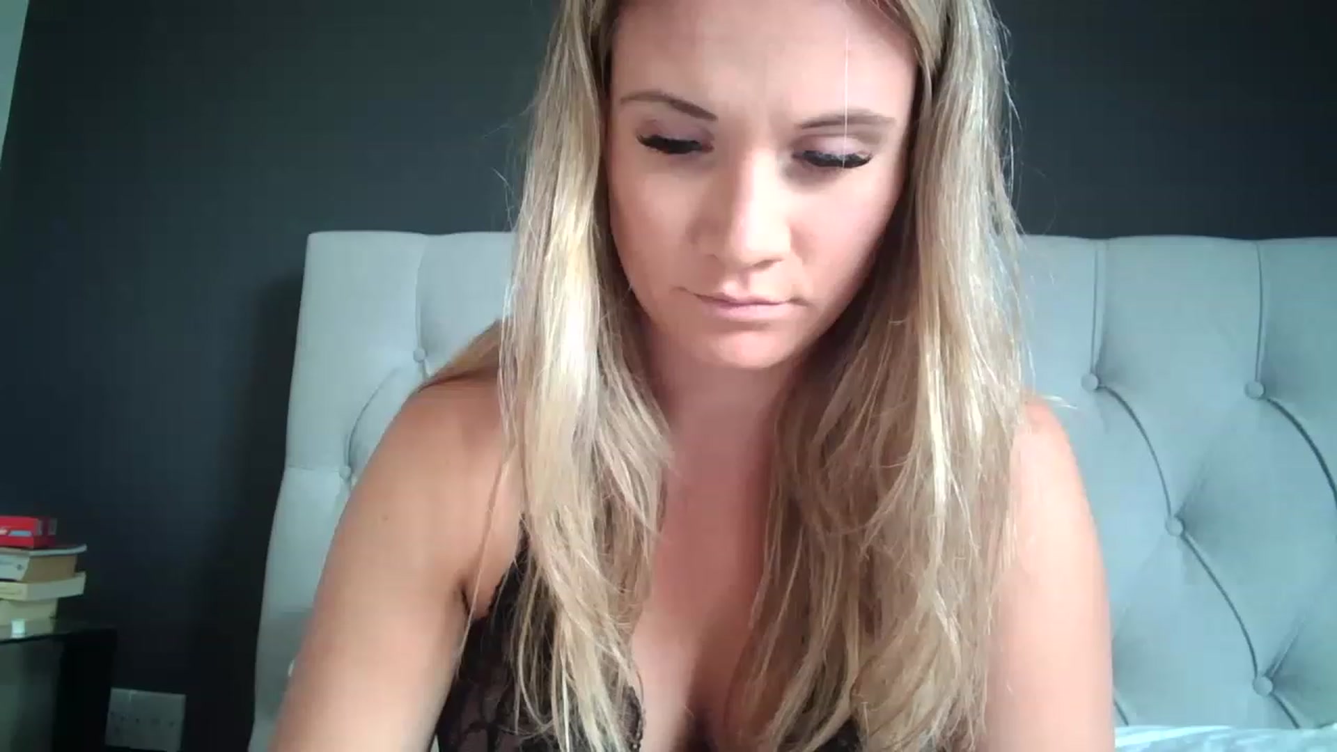 Gallery image thumbnail from JennyWillson's myfreecams stream on, 05/09/2023, 12:02 image 7 of 20