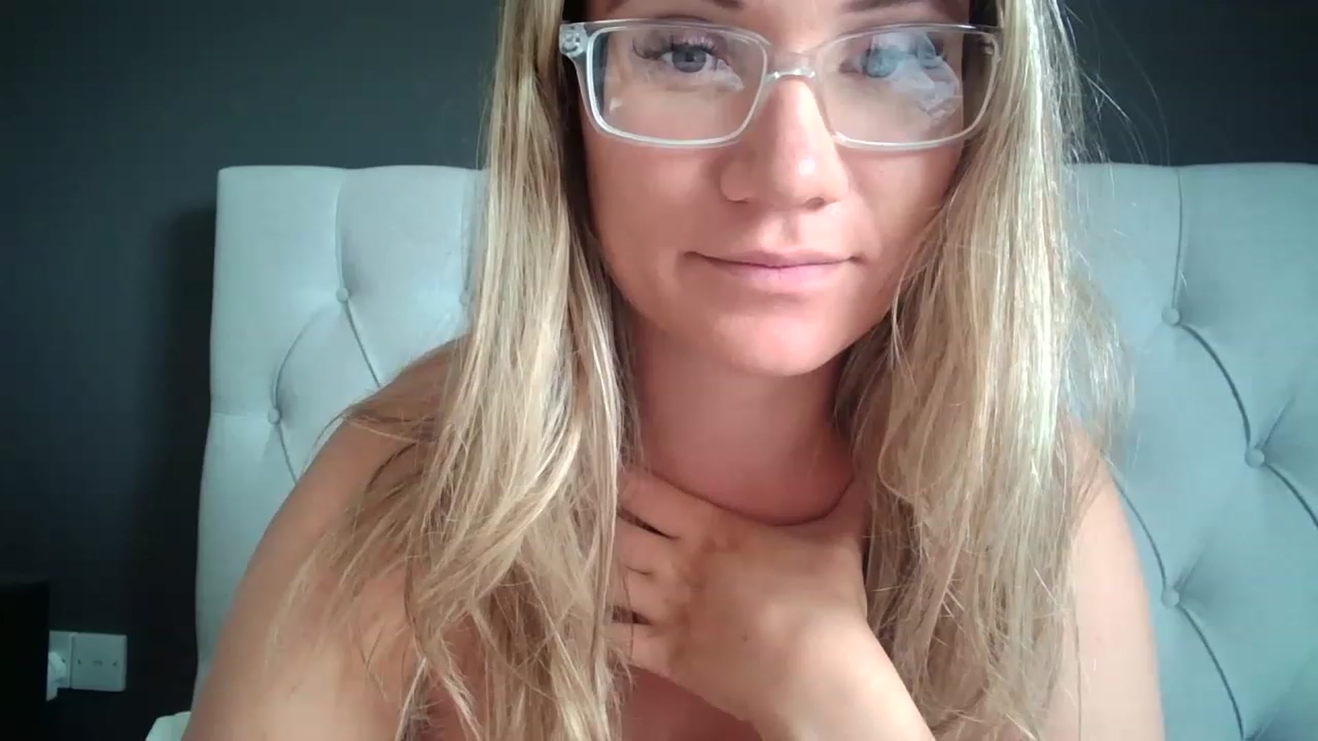 Gallery image thumbnail from JennyWillson's myfreecams stream on, 06/01/2023, 11:57 image 15 of 20