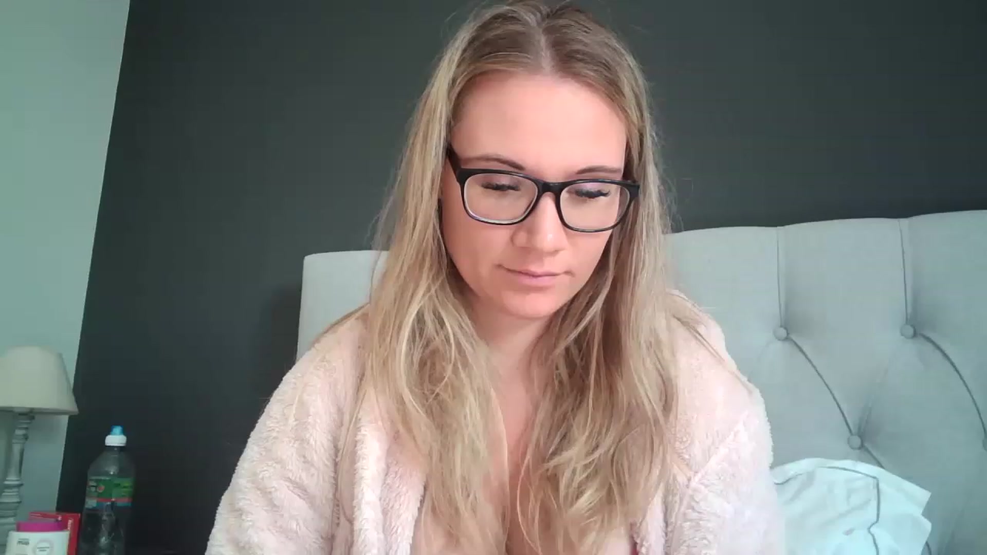 Gallery image thumbnail from JennyWillson's myfreecams stream on, 06/03/2023, 08:09 image 1 of 20