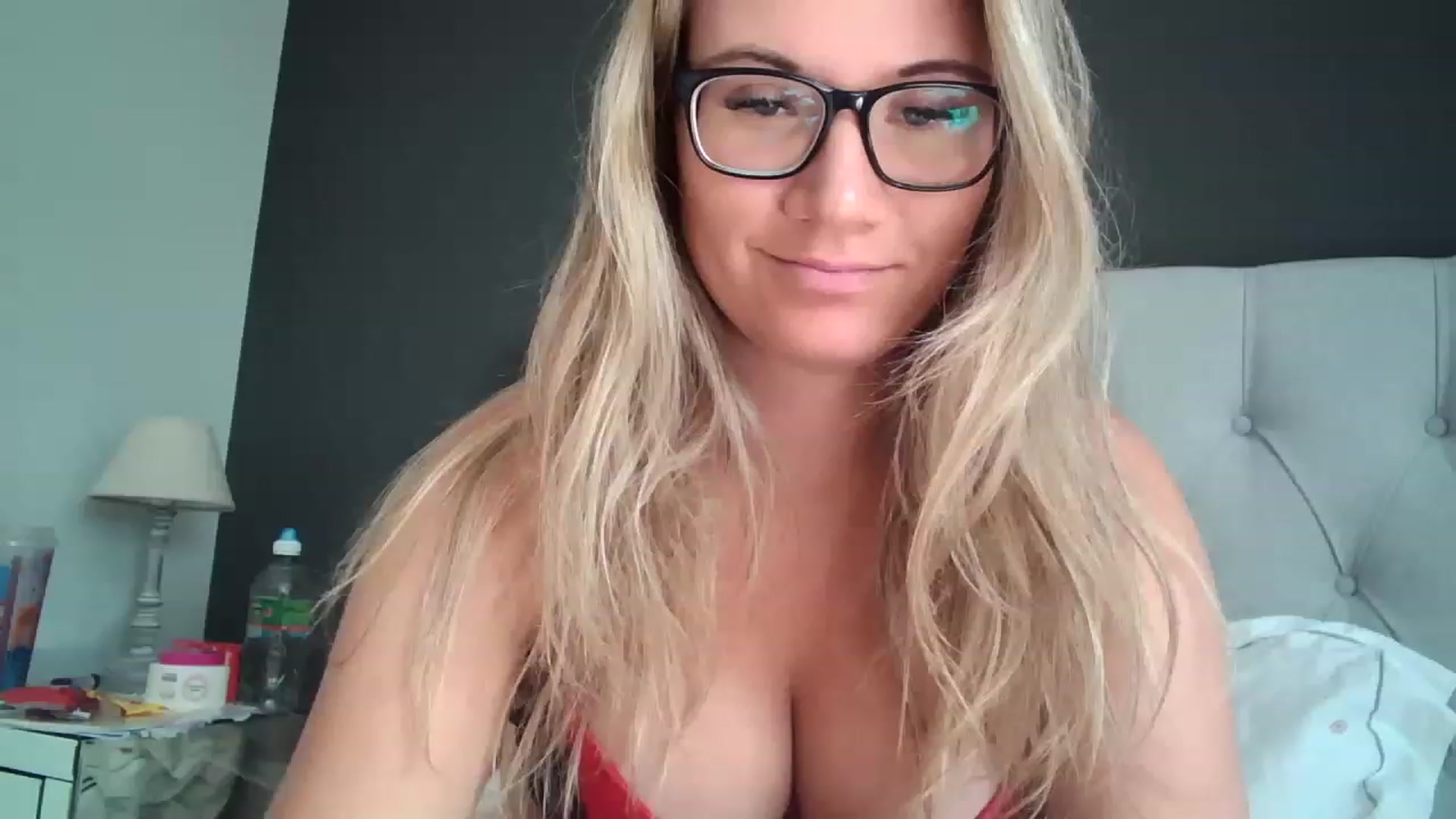 Gallery image thumbnail from JennyWillson's myfreecams stream on, 06/03/2023, 08:09 image 20 of 20