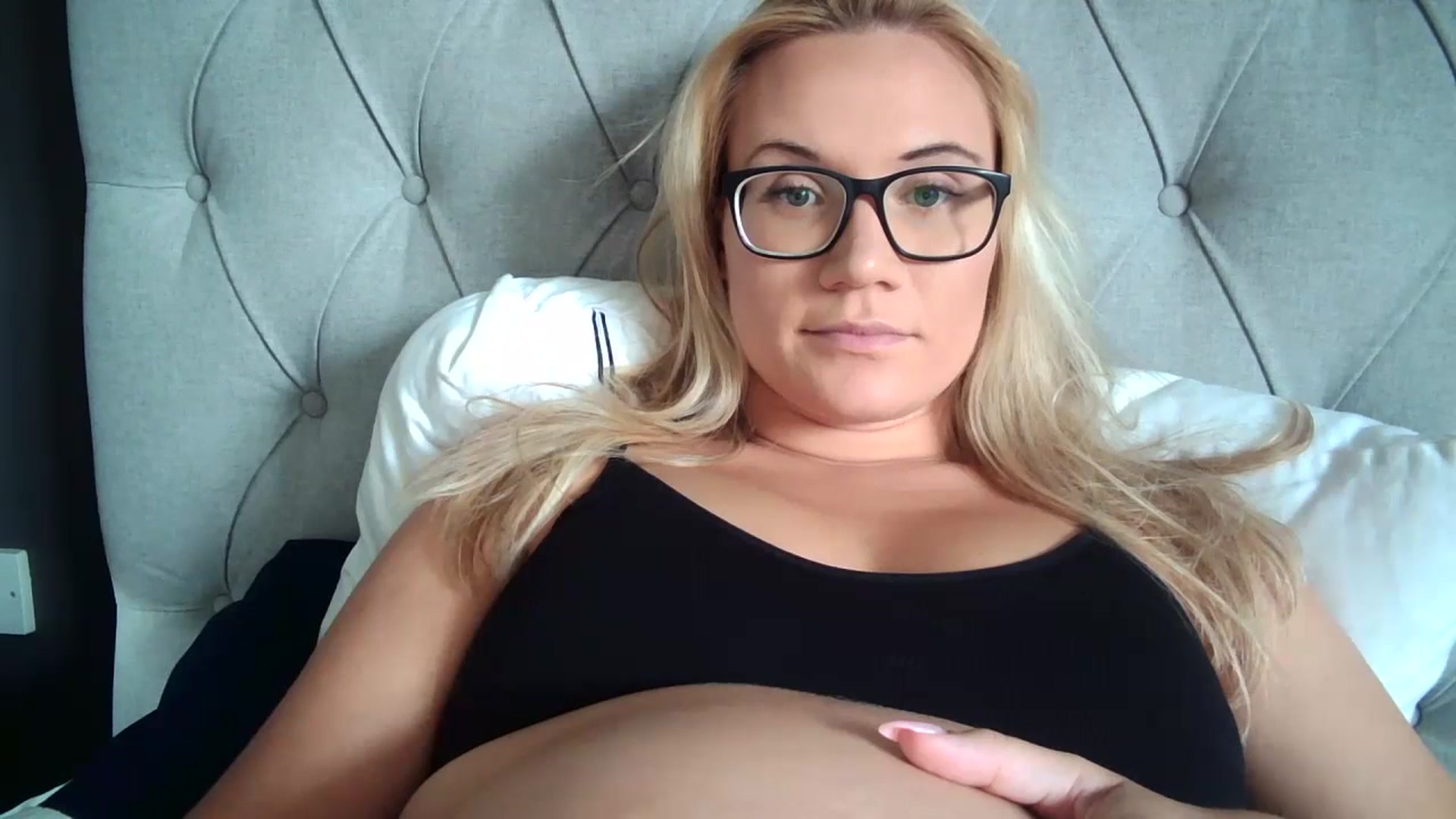 Gallery image thumbnail from JennyWillson's myfreecams stream on, 07/12/2023, 12:46 image 11 of 20