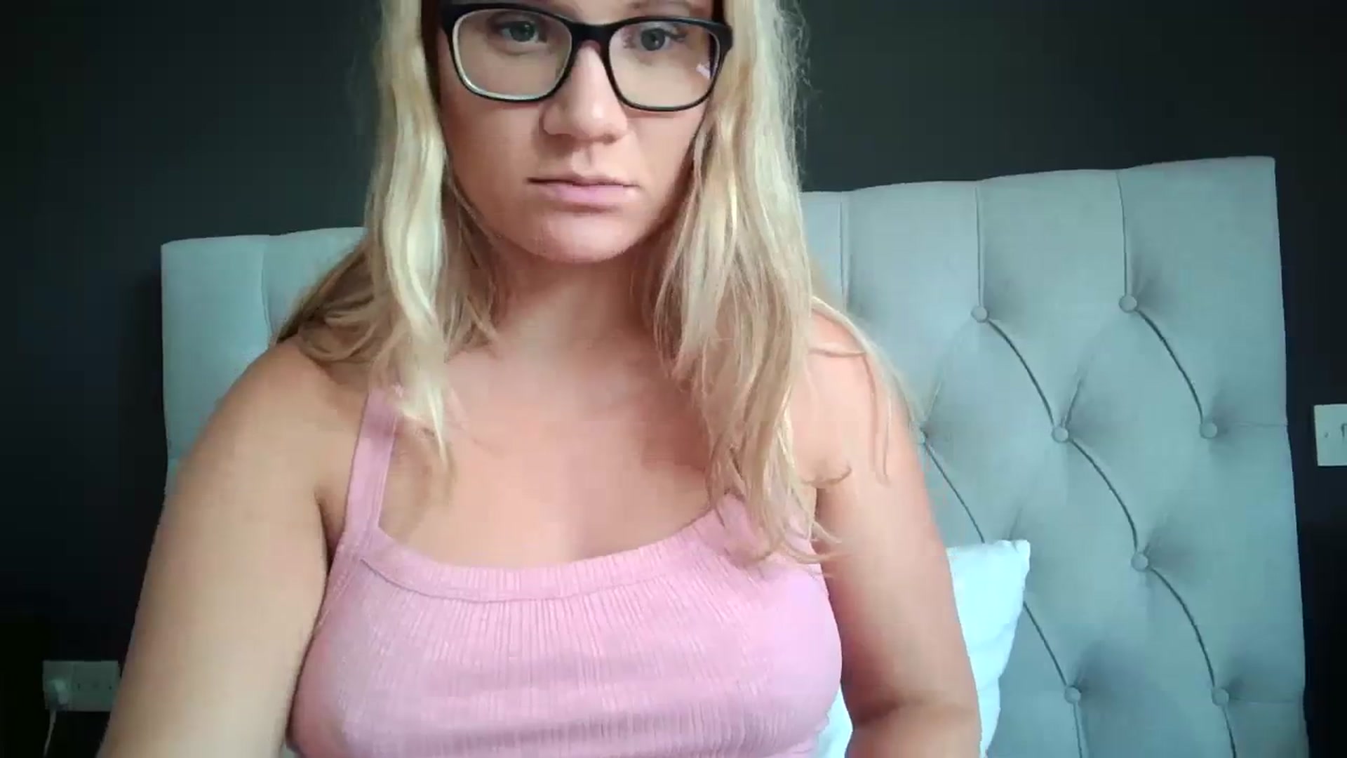 Gallery image thumbnail from JennyWillson's myfreecams stream on, 07/26/2023, 10:29 image 13 of 20
