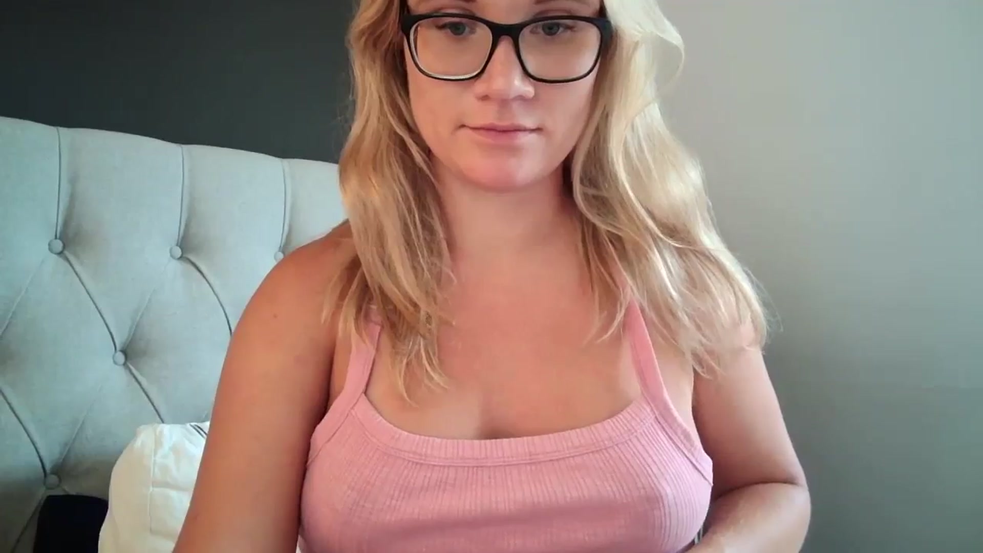 Gallery image thumbnail from JennyWillson's myfreecams stream on, 07/26/2023, 15:05 image 20 of 20