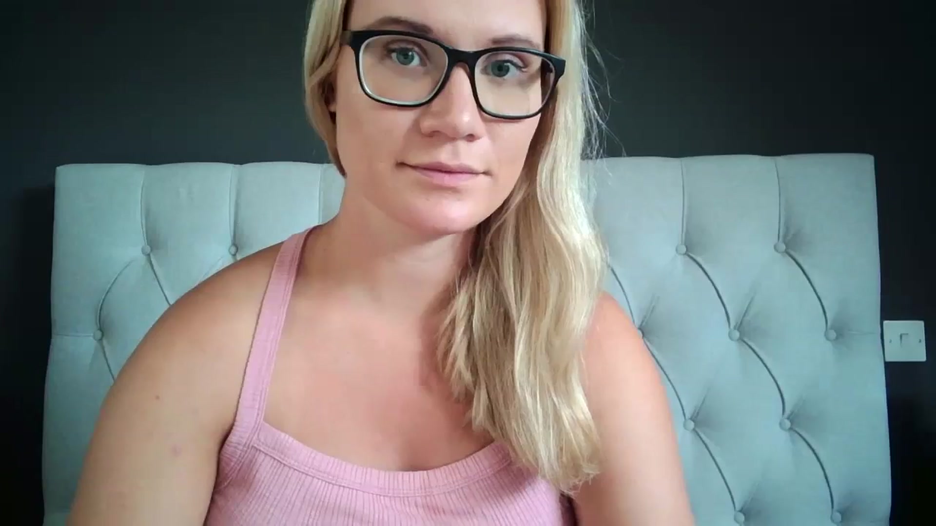 Gallery image thumbnail from JennyWillson's myfreecams stream on, 07/26/2023, 15:05 image 11 of 20