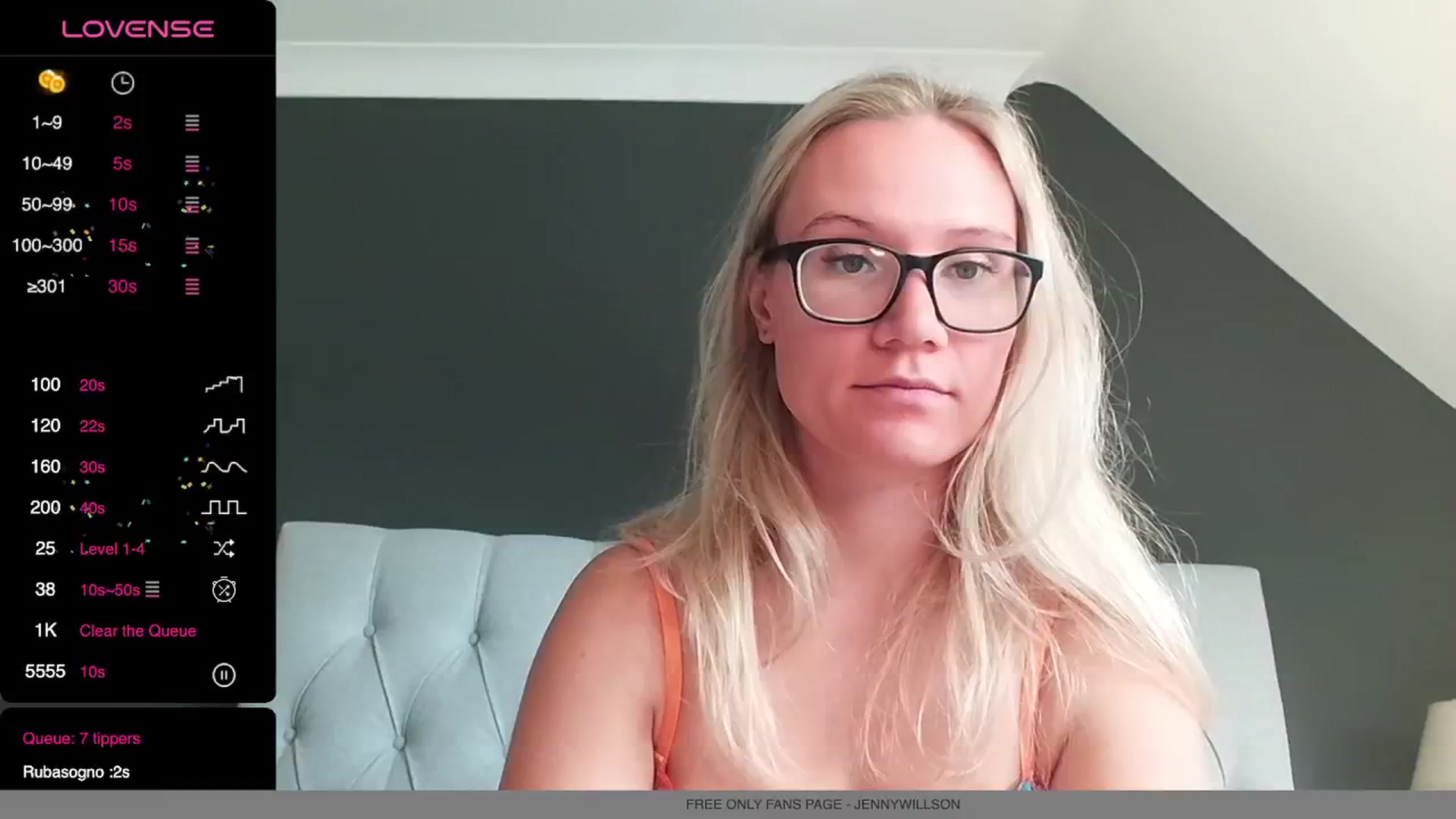 Gallery image thumbnail from JennyWillson's myfreecams stream on, 09/17/2024, 10:11 image 16 of 20