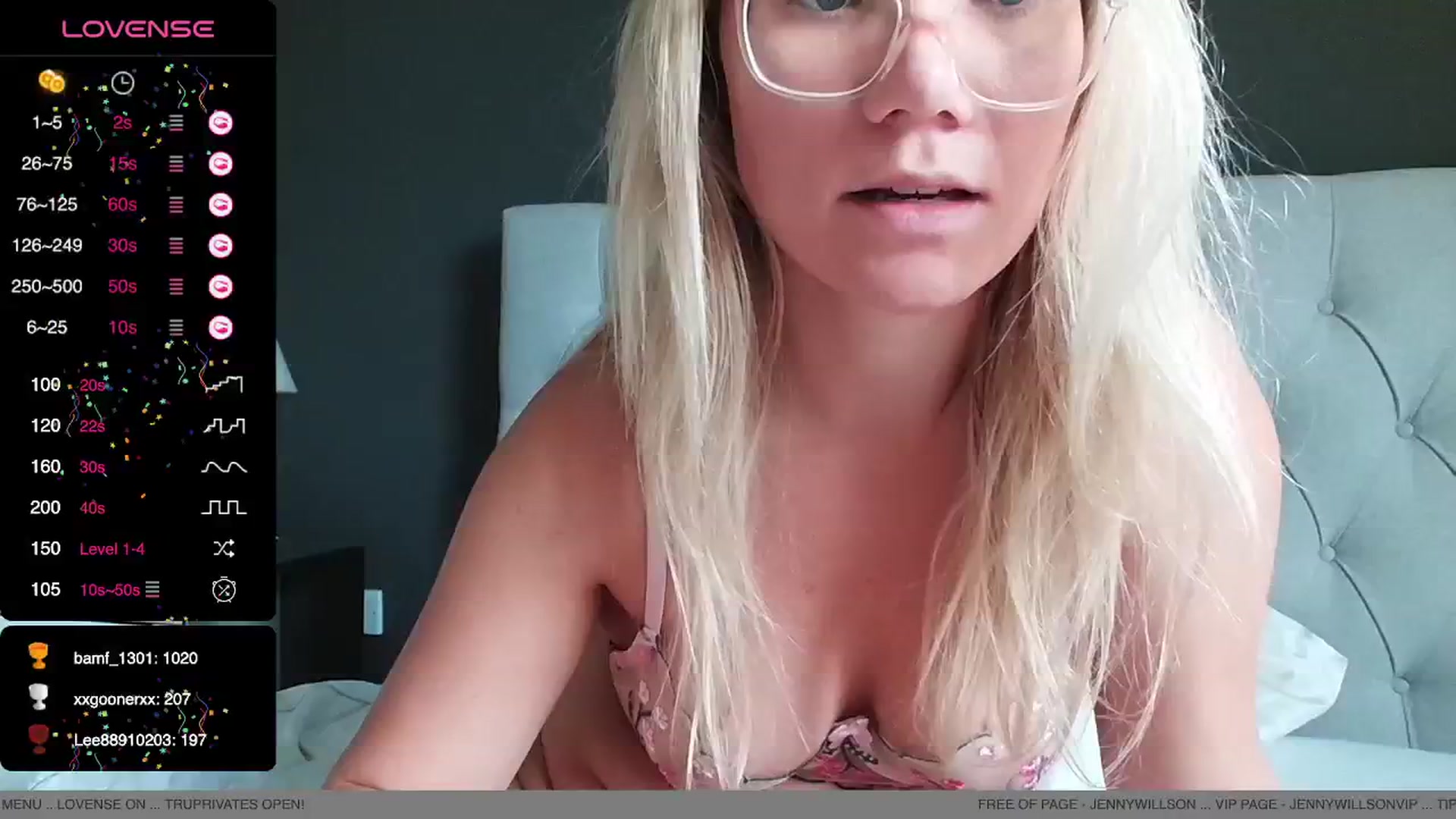 Gallery image thumbnail from JennyWillson's myfreecams stream on, 11/14/2024, 13:28 image 16 of 20