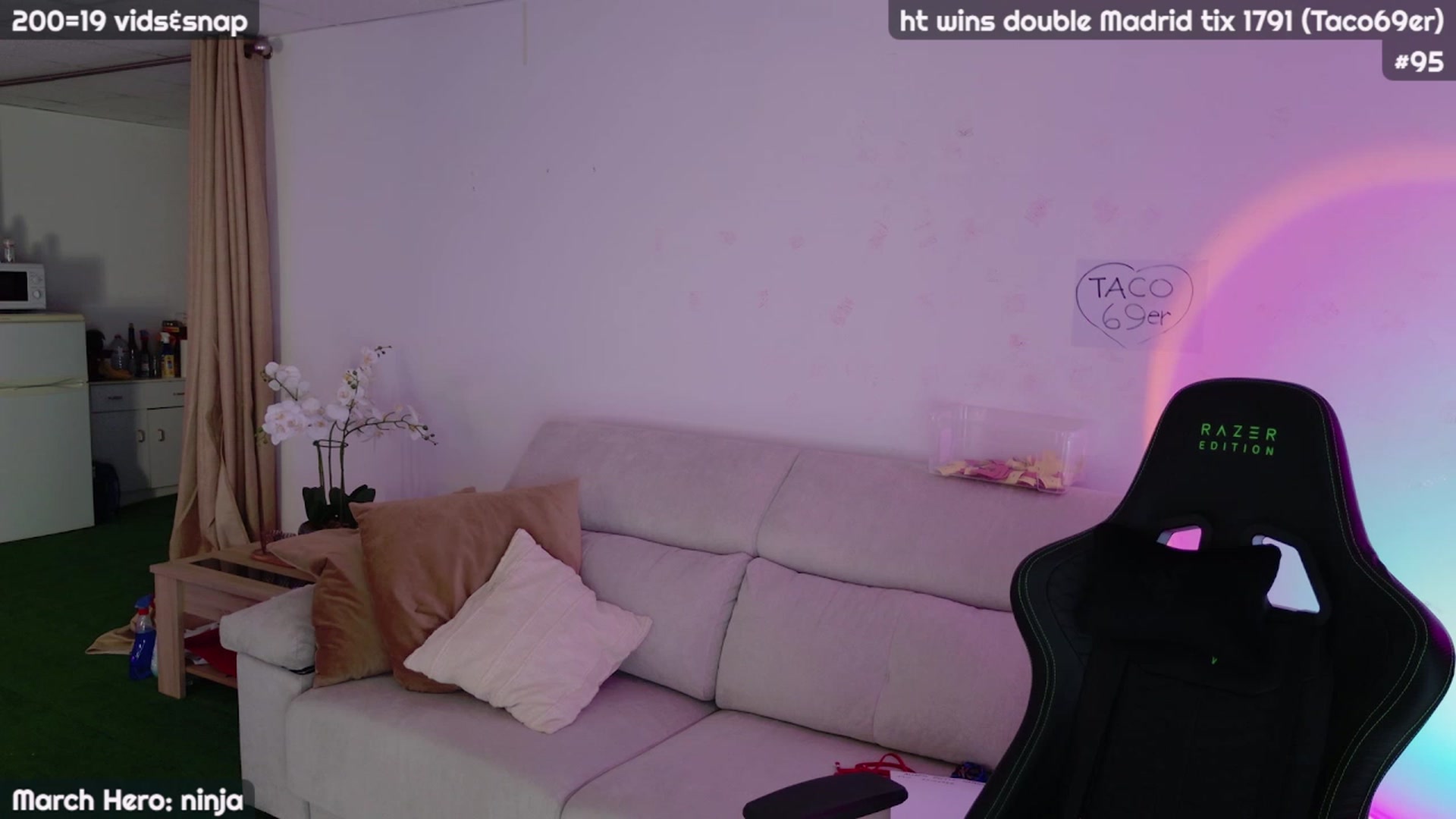 Gallery image thumbnail from JennyXO's myfreecams stream on, 03/13/2024, 22:02 image 11 of 20