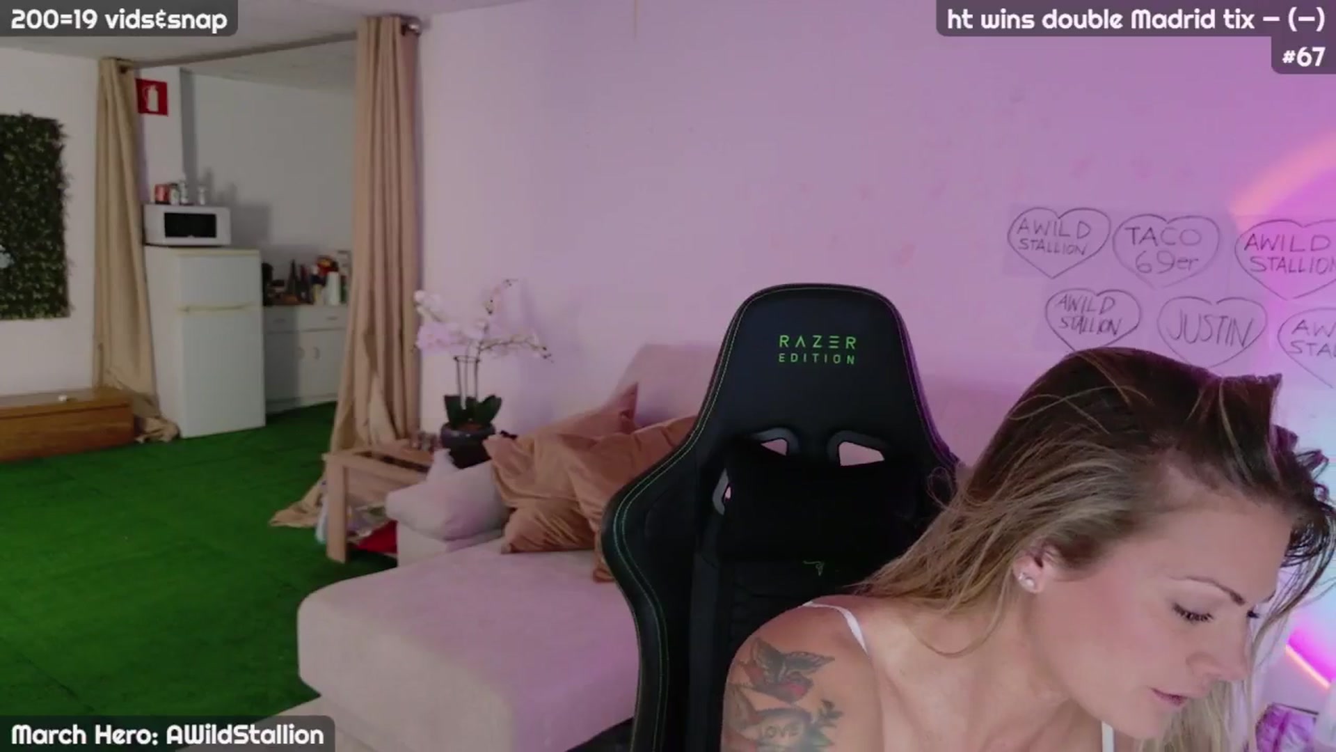 Gallery image thumbnail from JennyXO's myfreecams stream on, 03/15/2024, 20:37 image 2 of 20