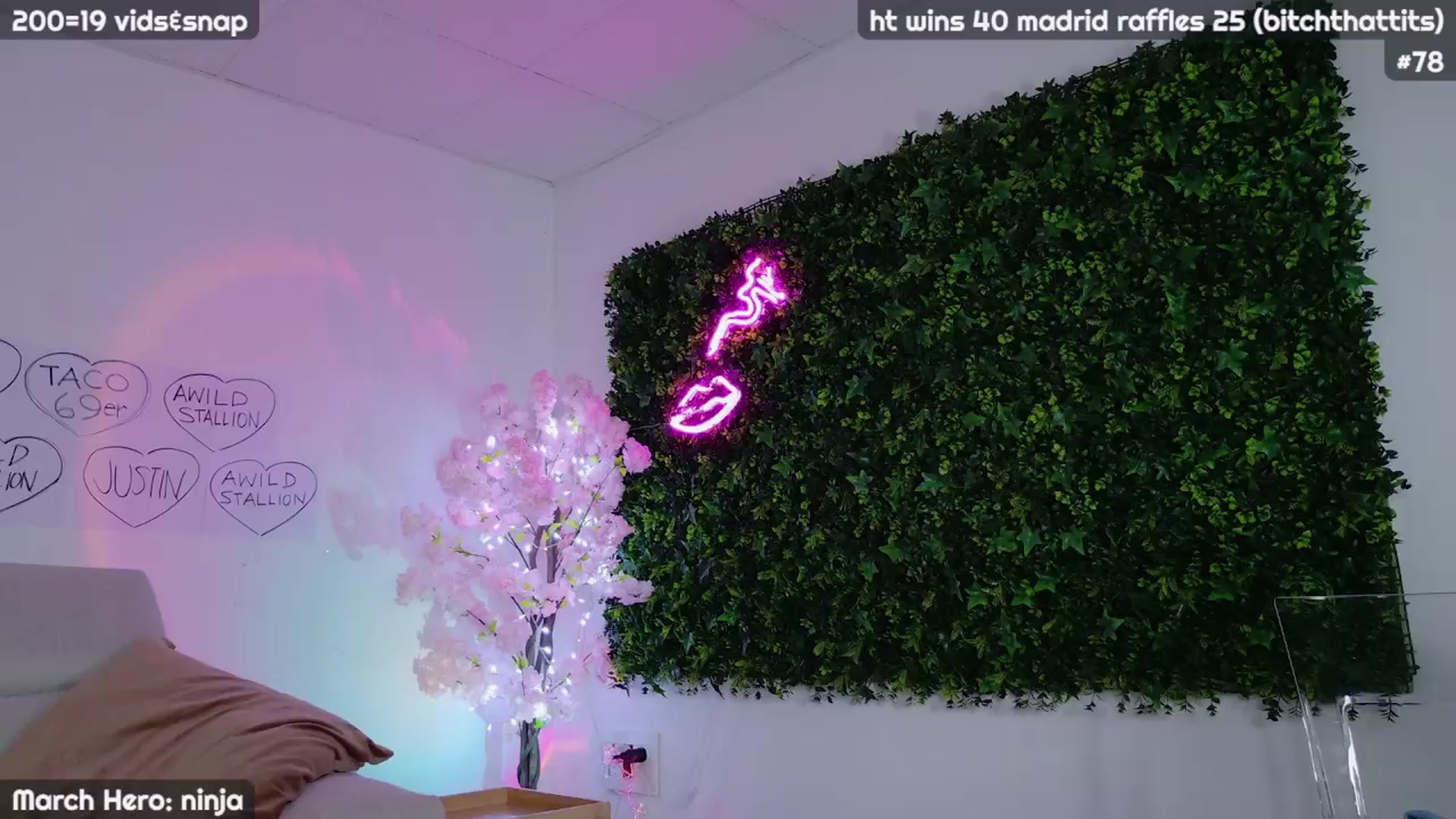 Gallery image thumbnail from JennyXO's myfreecams stream on, 03/26/2024, 23:54 image 7 of 20