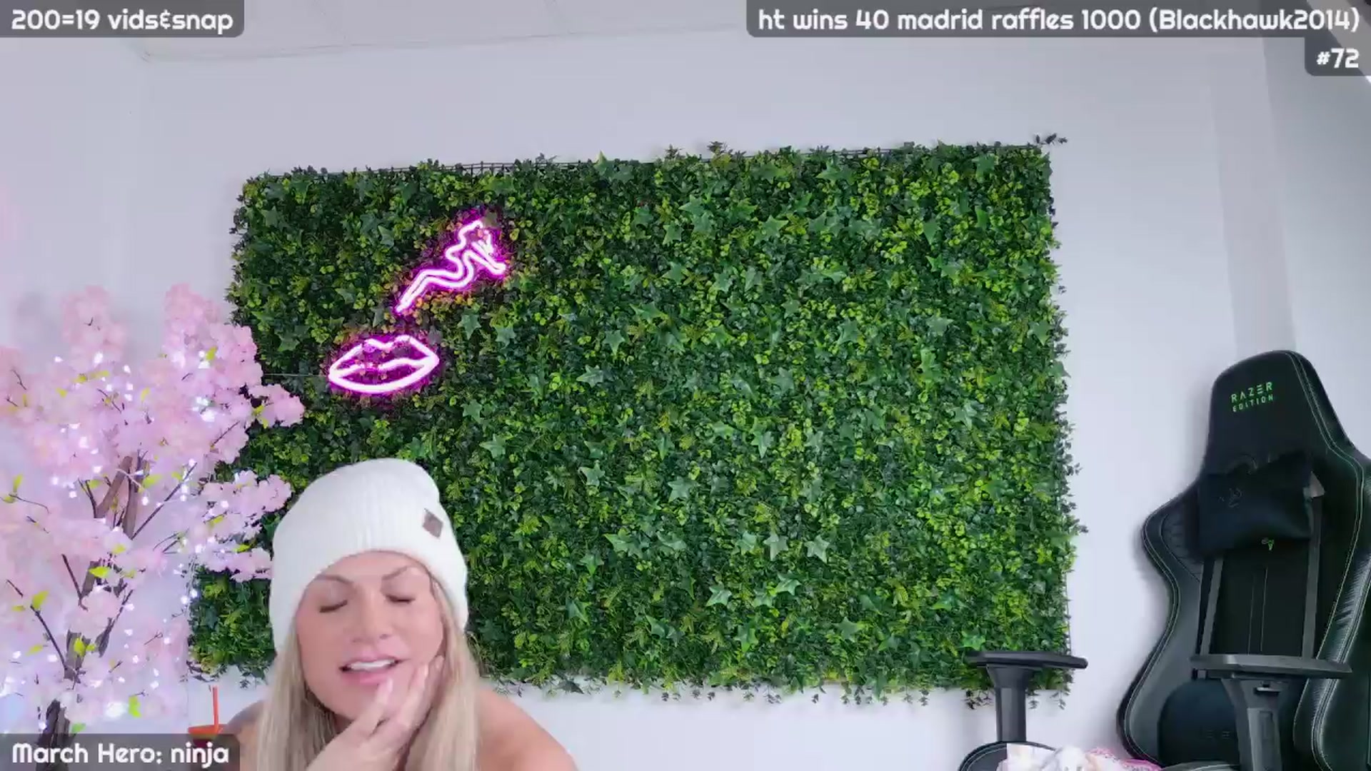 Gallery image thumbnail from JennyXO's myfreecams stream on, 03/28/2024, 24:42 image 17 of 20