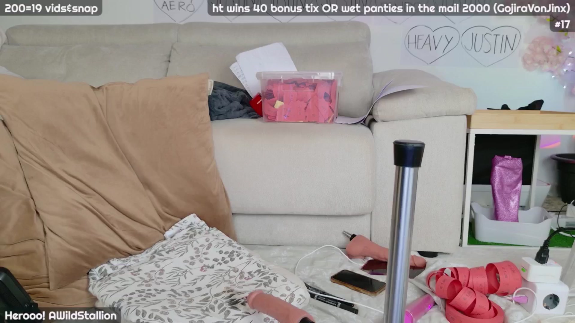 Gallery image thumbnail from JennyXO's myfreecams stream on, 05/04/2024, 24:51 image 16 of 20