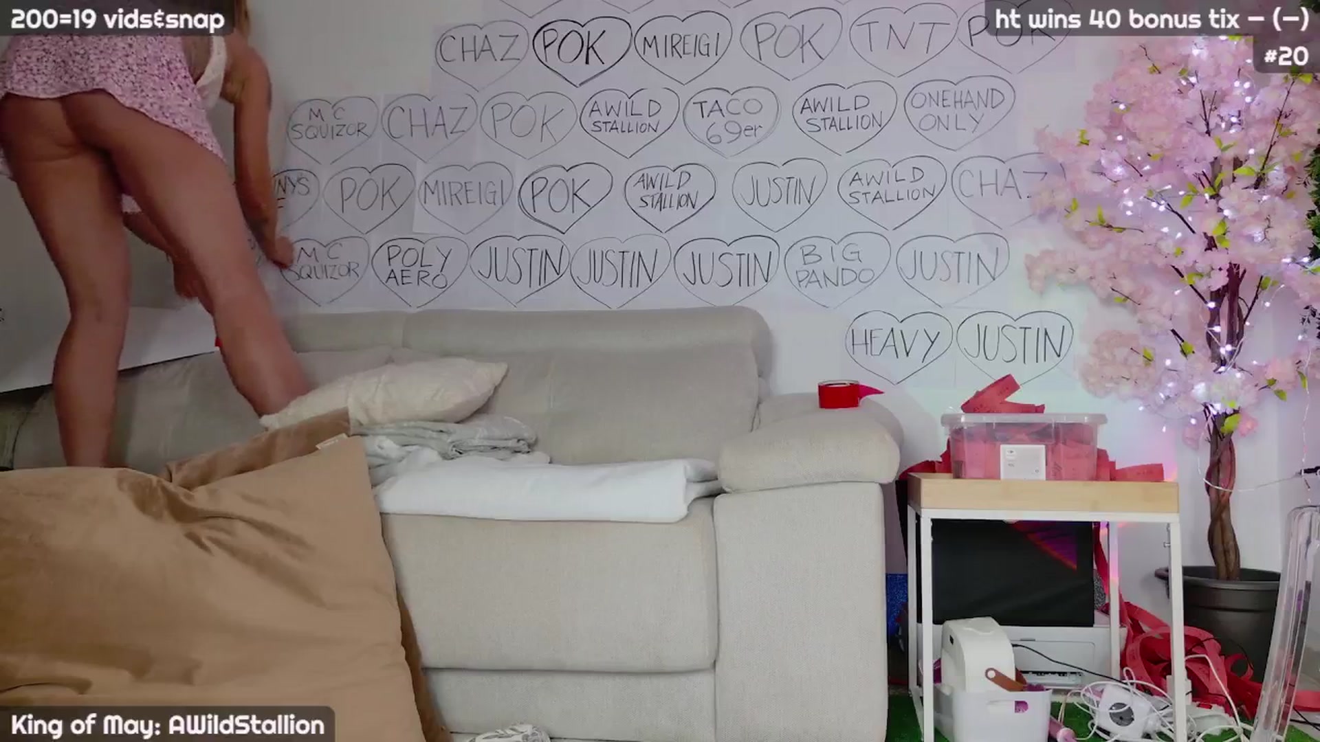 Gallery image thumbnail from JennyXO's myfreecams stream on, 05/07/2024, 20:47 image 2 of 20