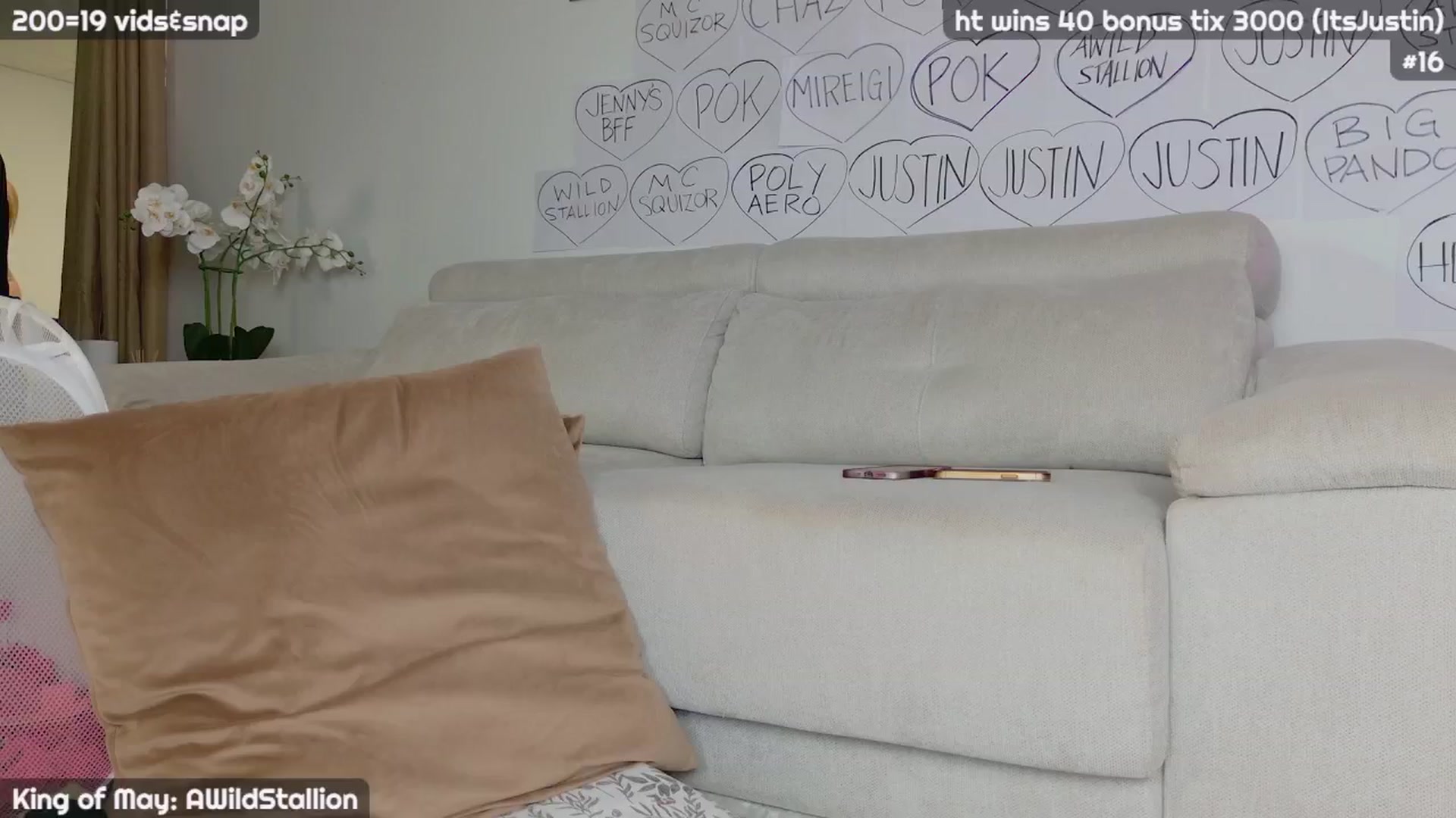 Gallery image thumbnail from JennyXO's myfreecams stream on, 05/09/2024, 24:37 image 19 of 20