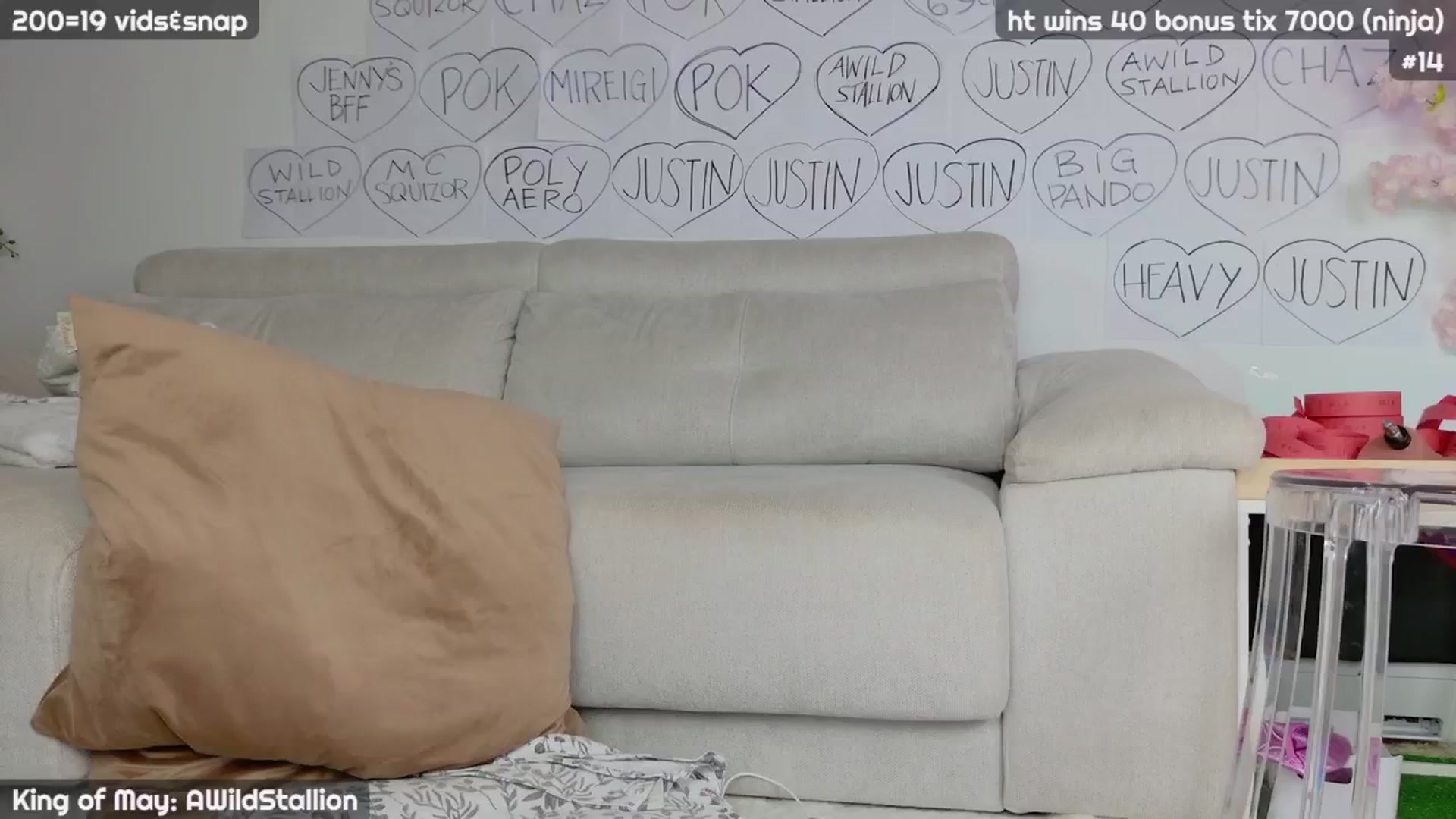 Gallery image thumbnail from JennyXO's myfreecams stream on, 05/09/2024, 22:31 image 9 of 20