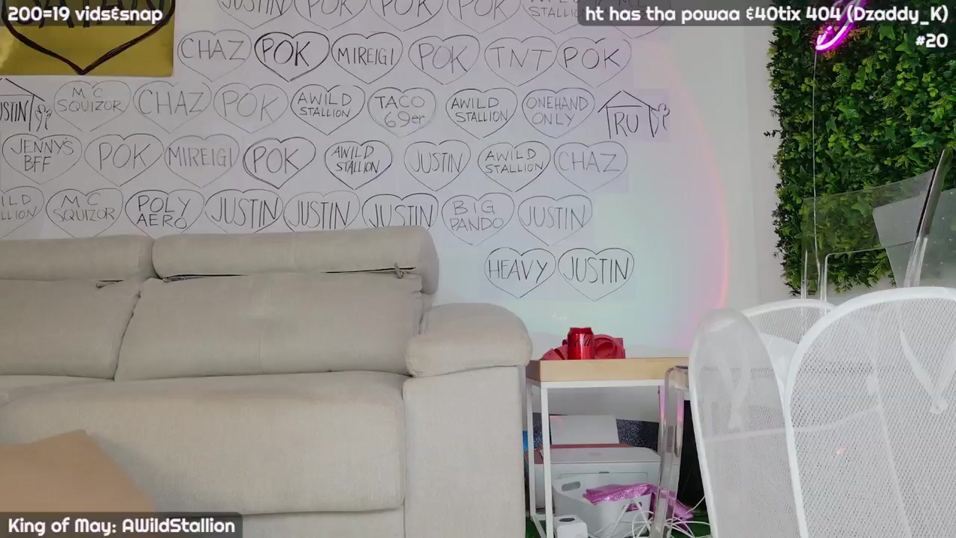 Gallery image thumbnail from JennyXO's myfreecams stream on, 05/12/2024, 23:14 image 3 of 20