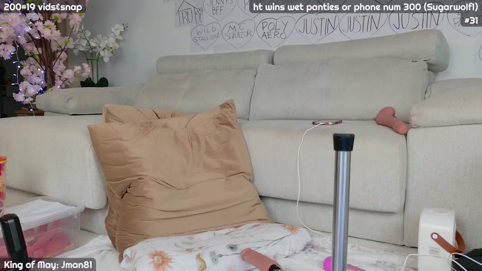 Gallery image thumbnail from JennyXO's myfreecams stream on, 05/28/2024, 05:53 image 18 of 20
