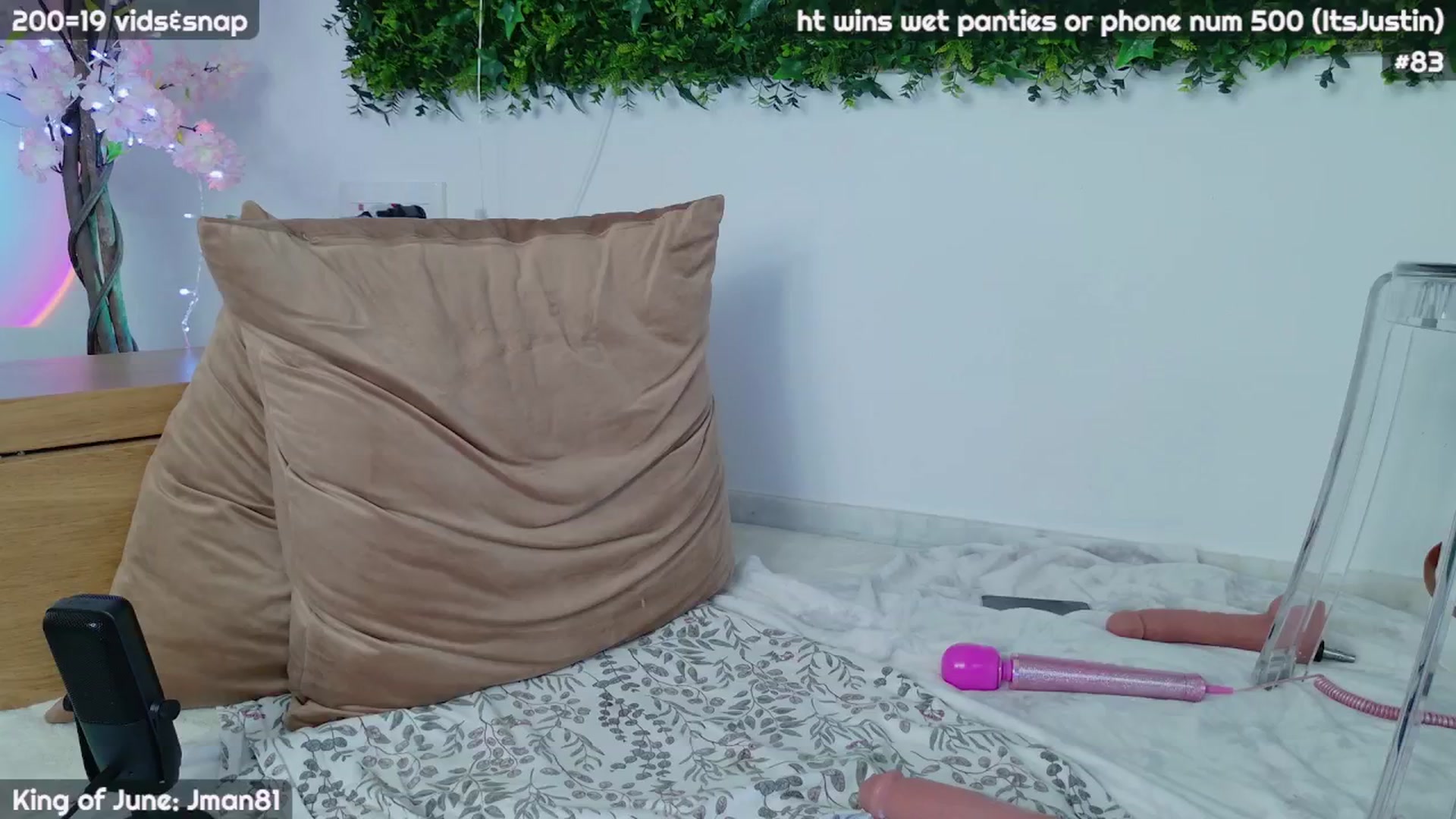 Gallery image thumbnail from JennyXO's myfreecams stream on, 06/12/2024, 07:30 image 13 of 20