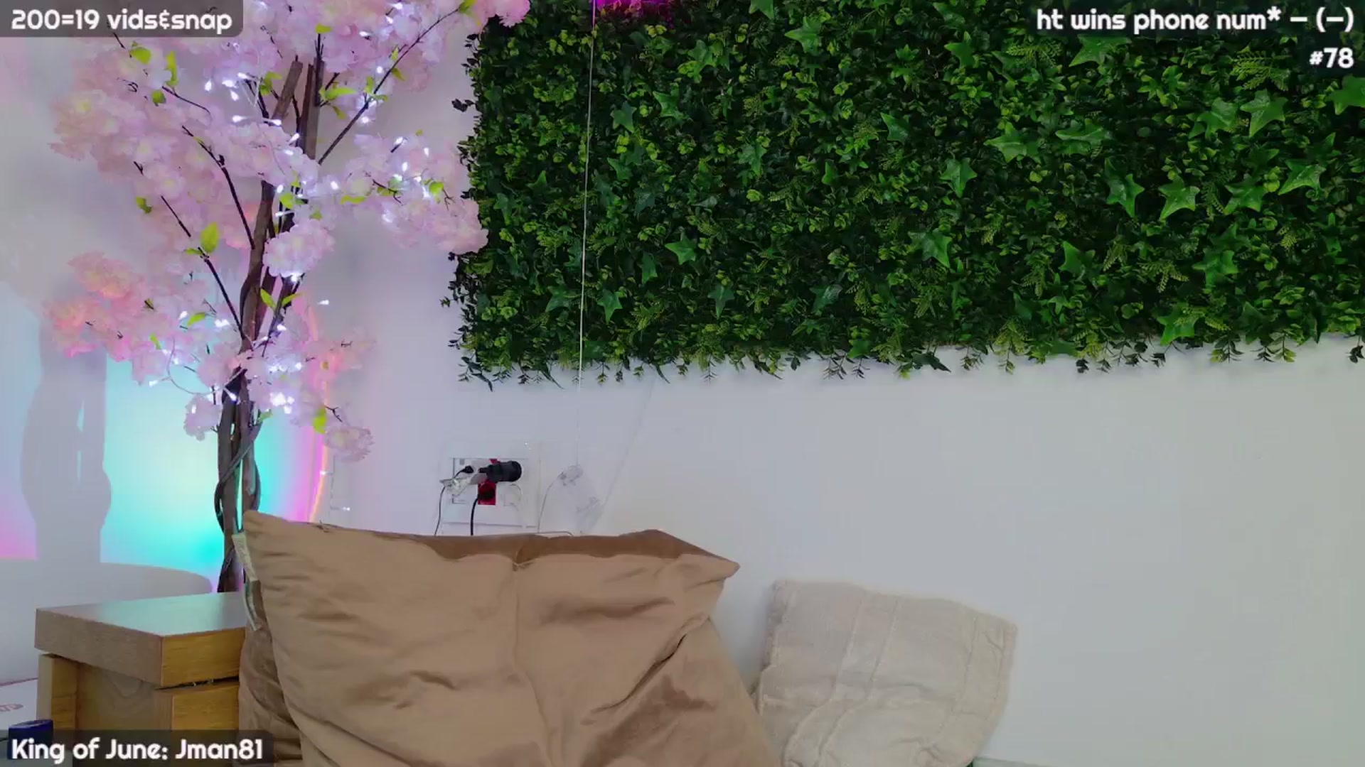 Gallery image thumbnail from JennyXO's myfreecams stream on, 06/26/2024, 06:21 image 4 of 20