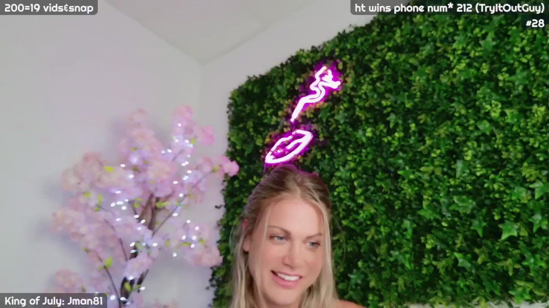 Gallery image thumbnail from JennyXO's myfreecams stream on, 07/24/2024, 24:35 image 12 of 20