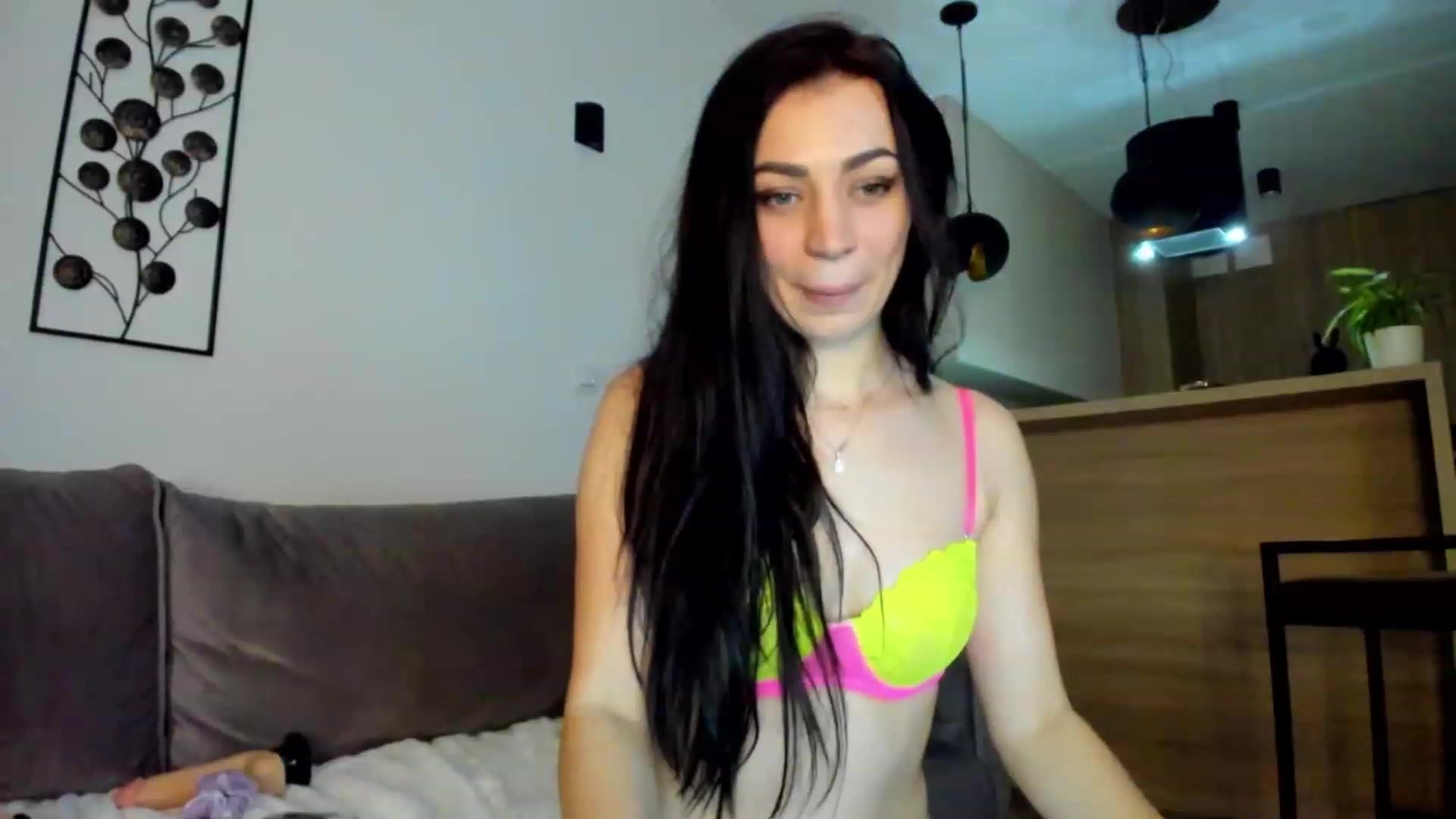 Gallery image thumbnail from Jenny_Lovelly's myfreecams stream on, 03/15/2023, 22:36 image 18 of 20