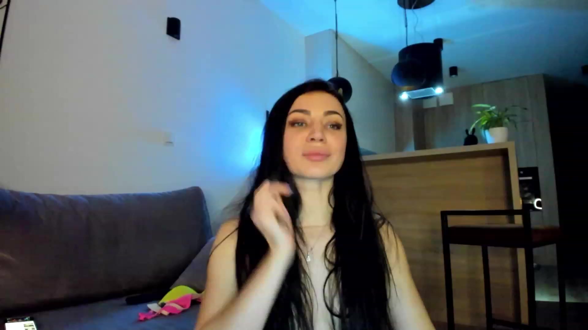 Gallery image thumbnail from Jenny_Lovelly's myfreecams stream on, 03/15/2023, 23:13 image 9 of 20