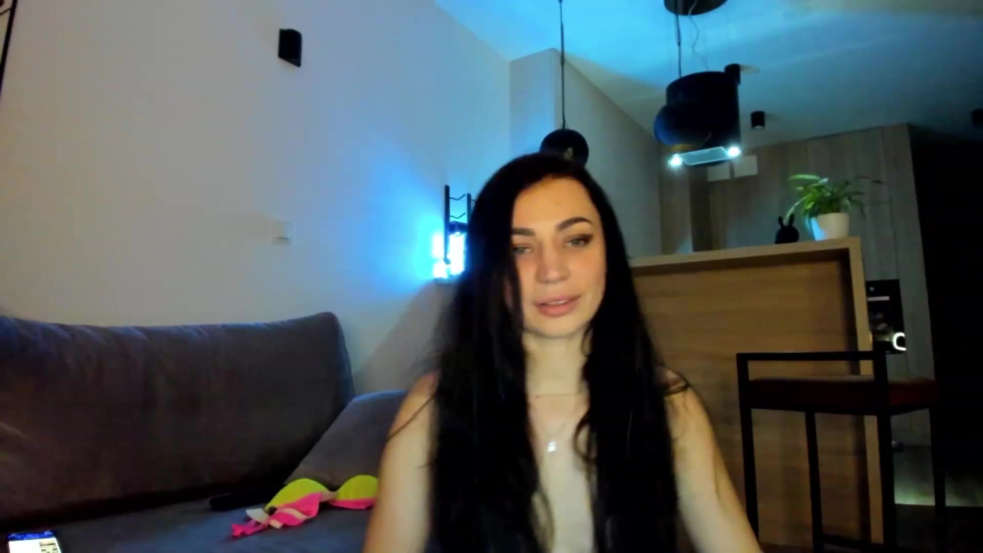 Gallery image thumbnail from Jenny_Lovelly's myfreecams stream on, 03/15/2023, 23:13 image 10 of 20