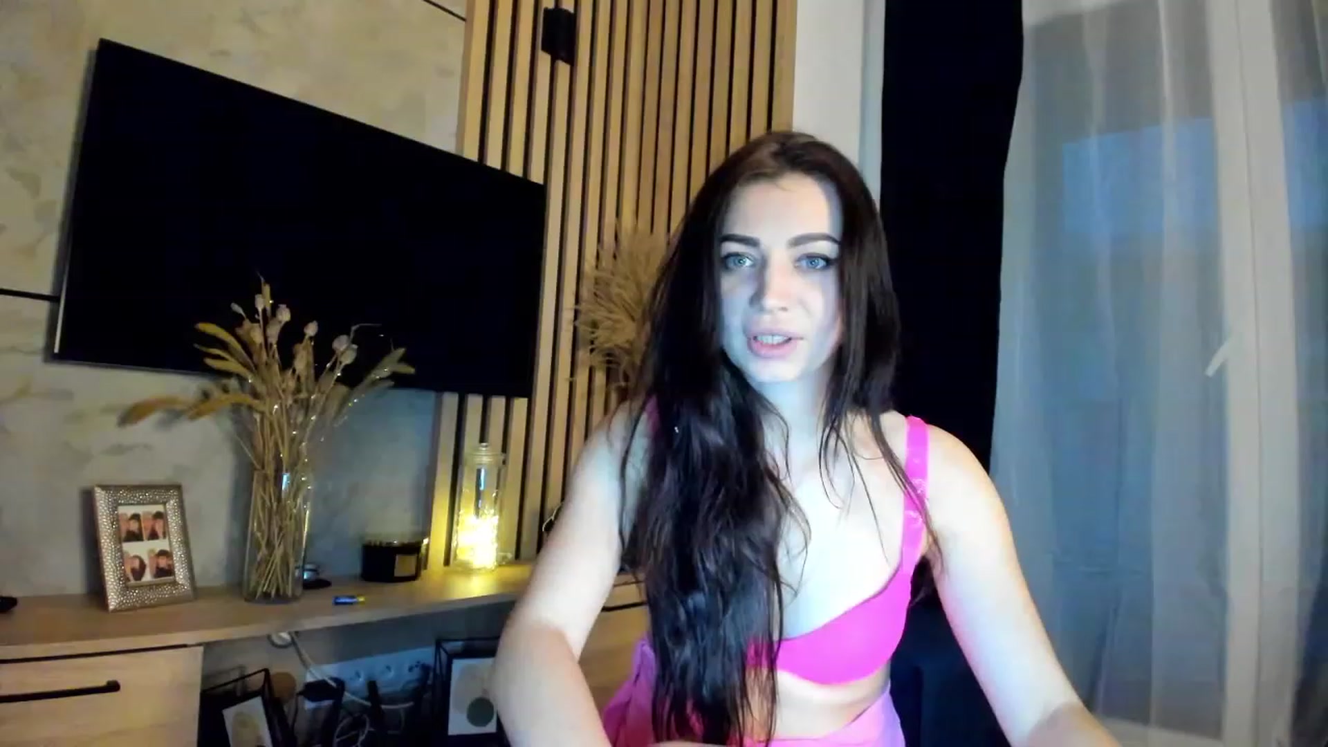 Gallery image thumbnail from Jenny_Lovelly's myfreecams stream on, 05/07/2023, 18:50 image 11 of 20